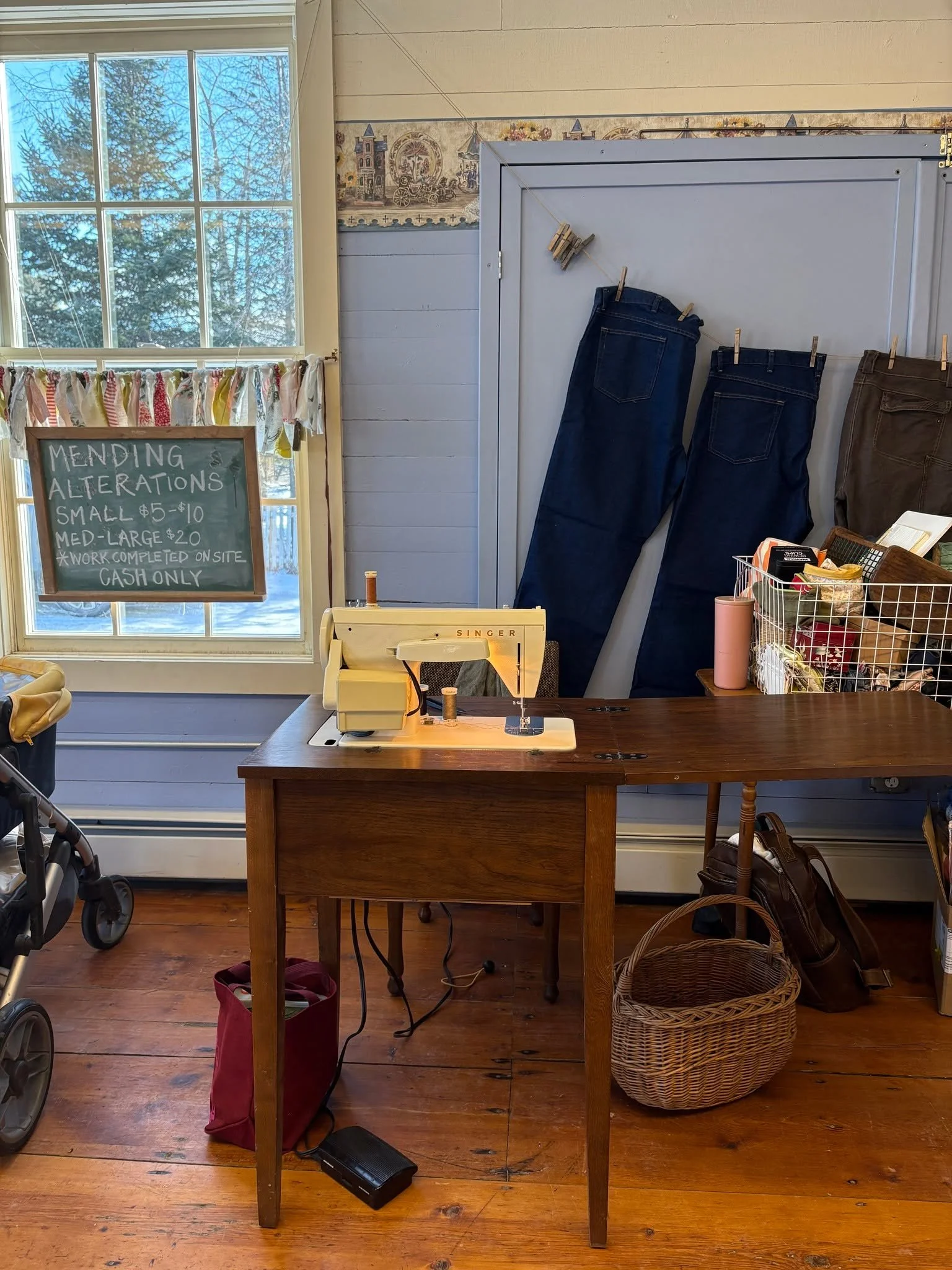 Hemming, hemming, humming.