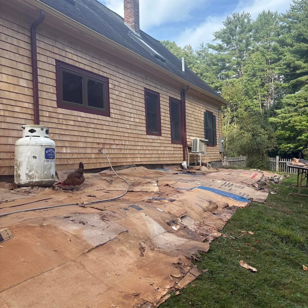 The progression of the north side of the house. 👏🏻 I love working outside in the fall.

The last photos shows where we left off nearly two years ago. We were able to lay cardboard and started with the woodchips. 

We also haphazardly laid a stone w