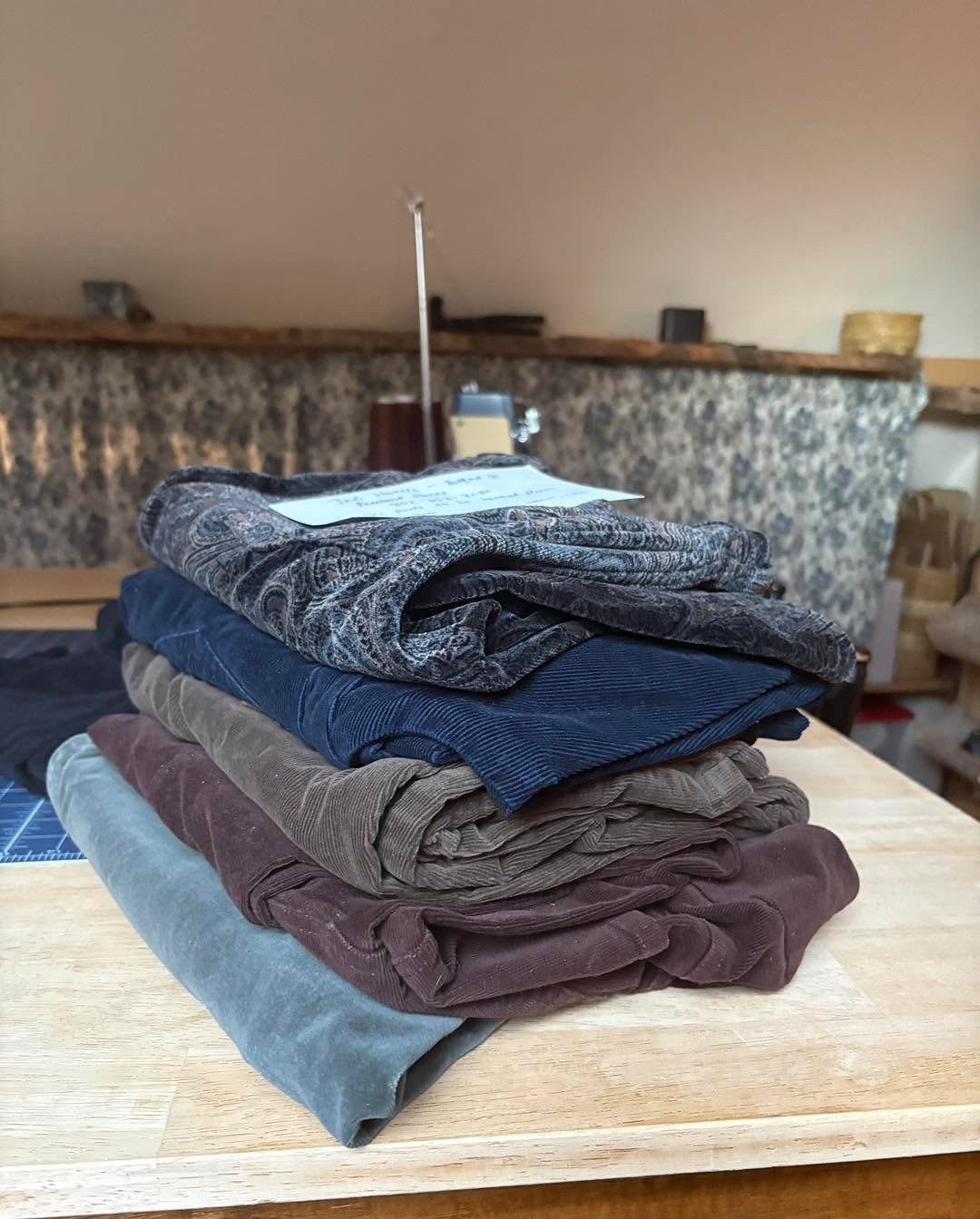 I have a date this morning with a nice stack of pants. All before the Visible Mending Workshop 12-2 at the Lincolnville Community Library today, Saturday 10/10.

These pants are getting hemmed to 26". It is $15/hem. Drop off any Thursday at our 