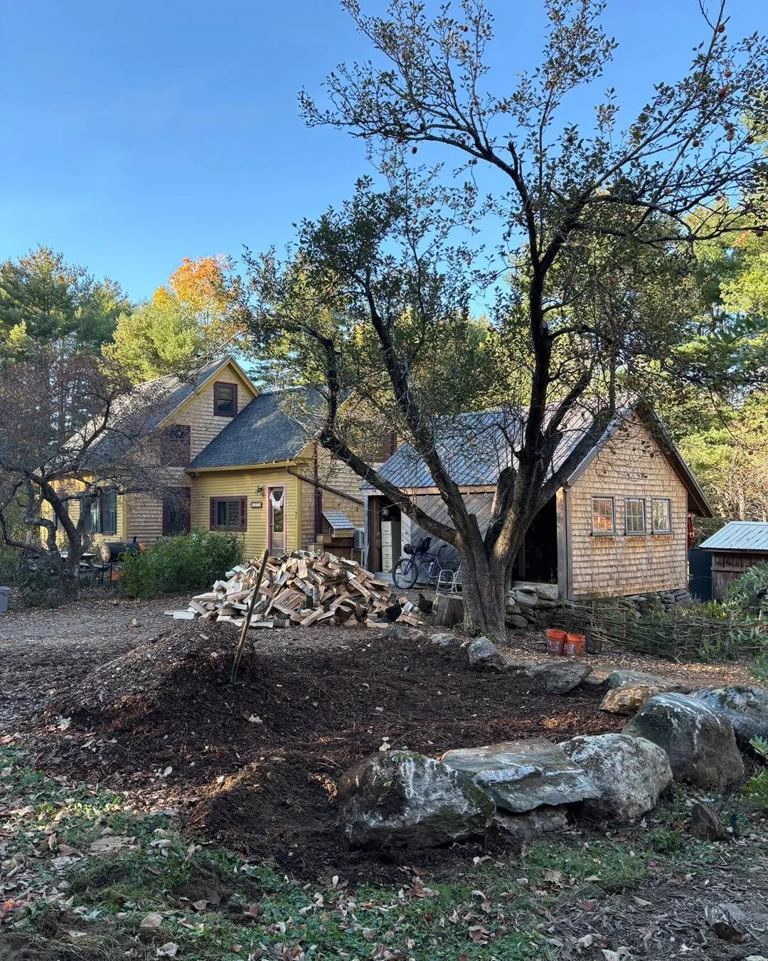 When it is rock moving day, firewood day, and the woodchip pile still hasn't been cleared. It is either winter or you are prepping for winter around here. 🍂❄️