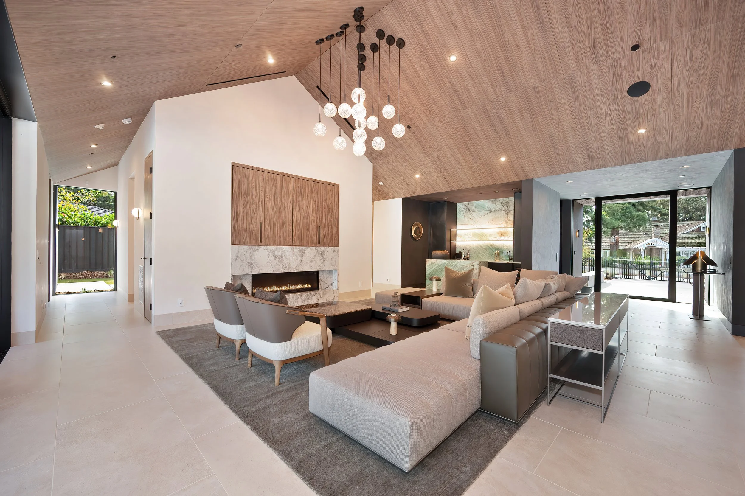 COSMOS GREAT ROOM 7.jpg