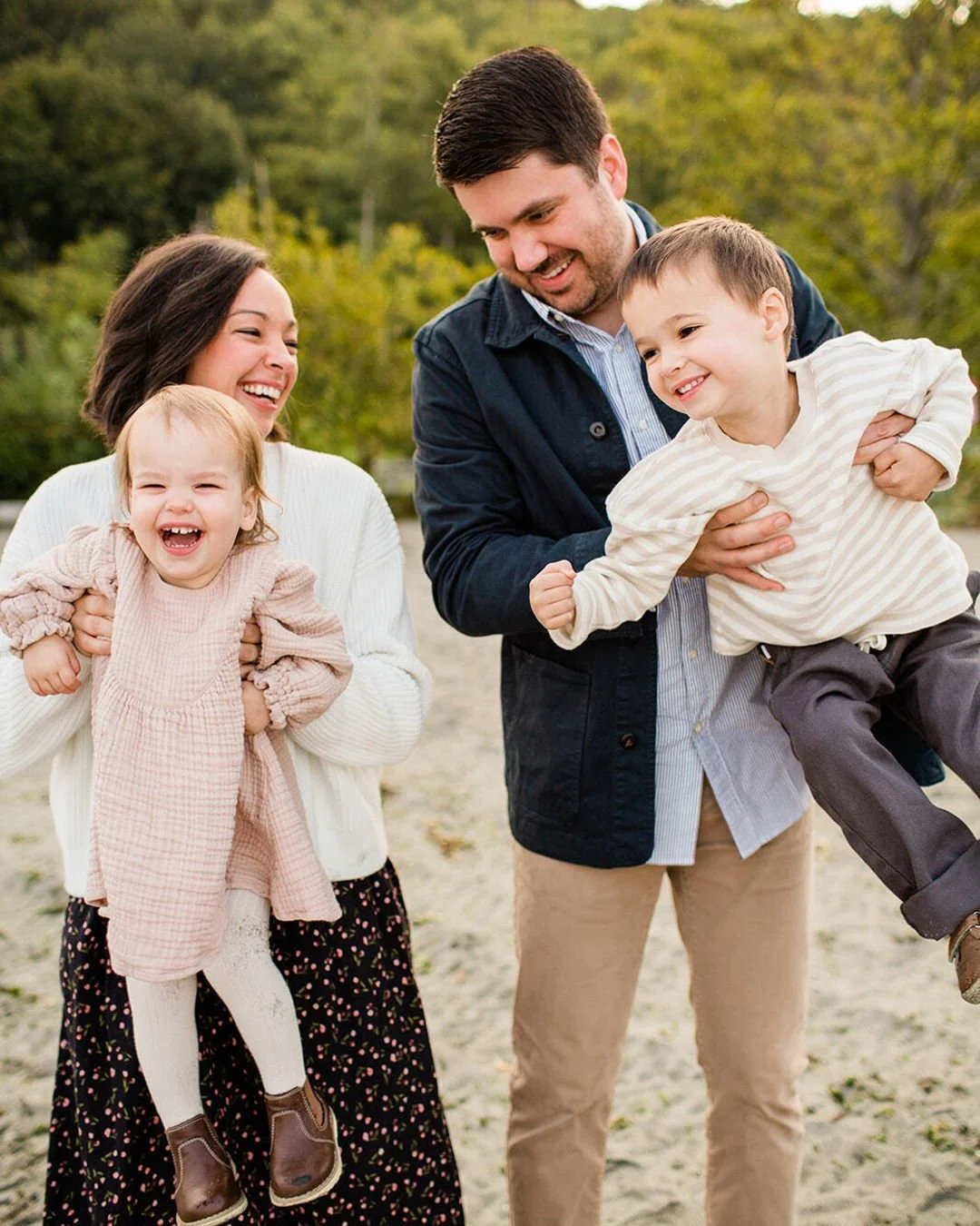 Truth or Myth?
I take beautiful, perfect pictures of my kids all the time. 📷 
.
.
.
MYTH 😂 

FACT: My kids don't listen to me! They're always making goofy (or angry) faces, wearing too- big, stained, hole-y daycare clothes. They have food on their 