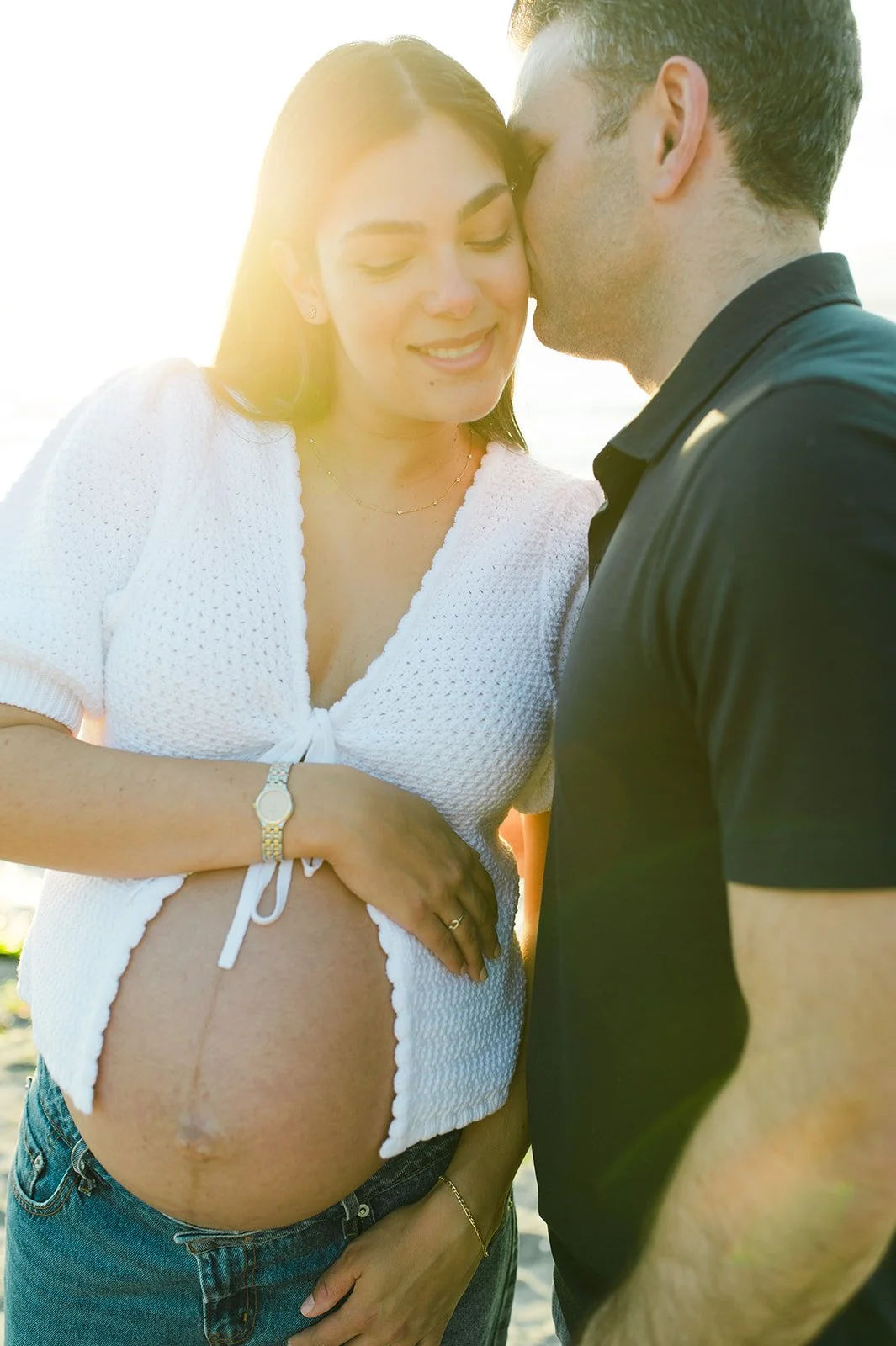How to Prepare for Your Maternity Session (Your Complete Guide!)