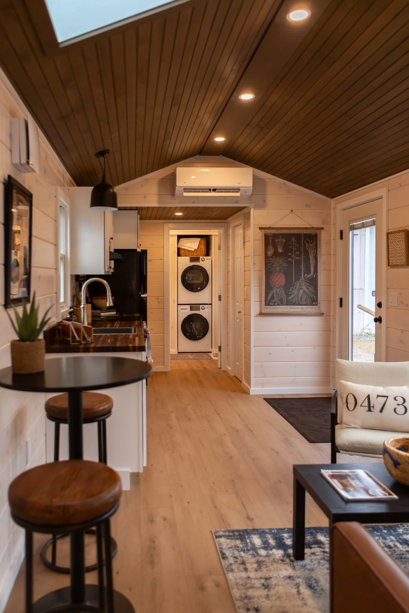 The Baxter Floor Plan 3 is quickly becoming a favorite! ✨
With a spacious main-floor bedroom and a huge bathroom with a stackable washer and dryer, it&rsquo;s easy to see why.
🏡 Reserve your spot today for our 2026 build schedule and make this your 