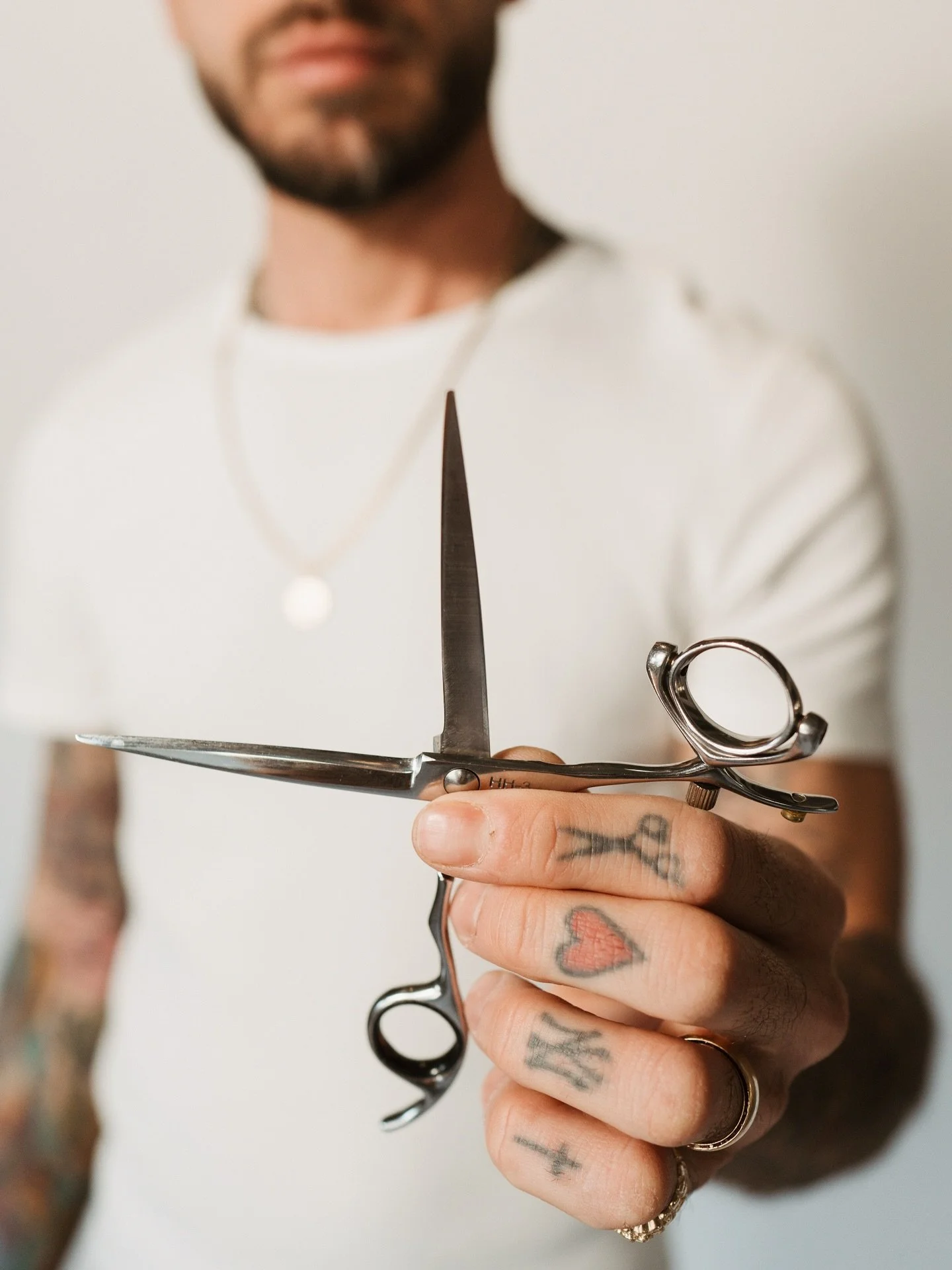Plot twist: The only thing you’re worried about choosing right now is your back to school look. Book today, and thank yourself later. ✂️