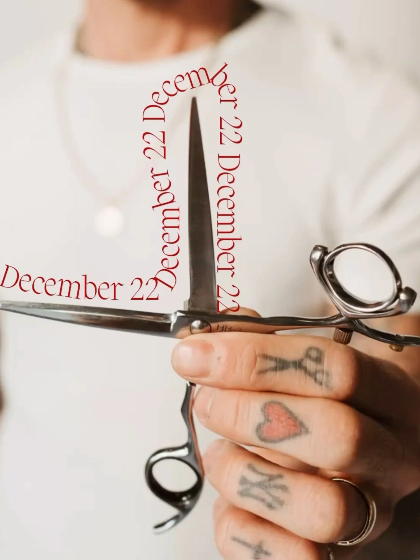 We&rsquo;re making holiday magic happen ✨

We&rsquo;ve opened extra spots on Monday, Dec 22 so you can walk into every party looking flawless.
Snag your appointment before they&rsquo;re gone!