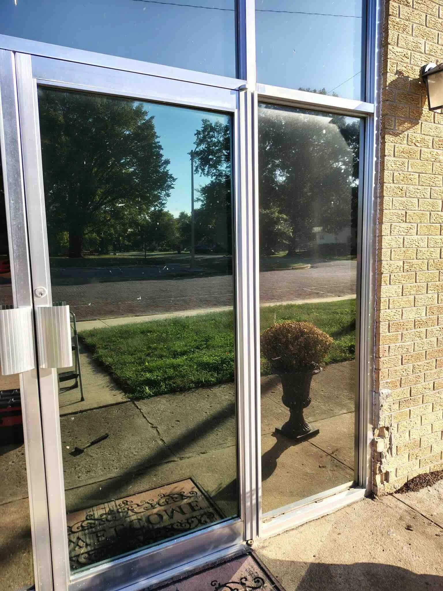 glass-storefront-commercial-door-repair-tulsa-oklahoma