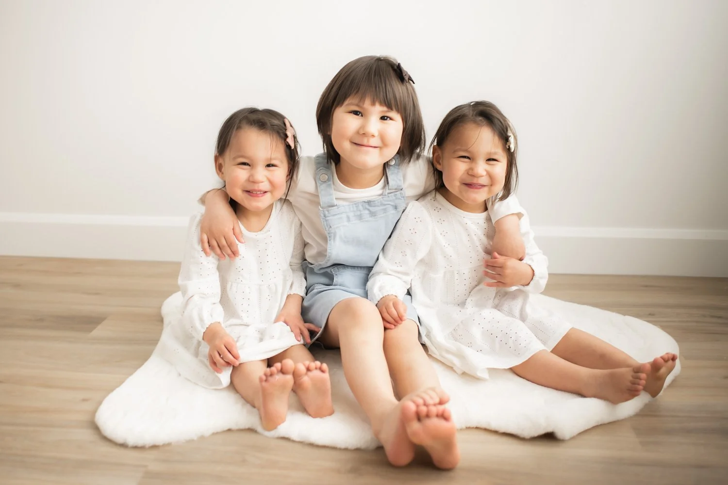 3 sister, studio photo
