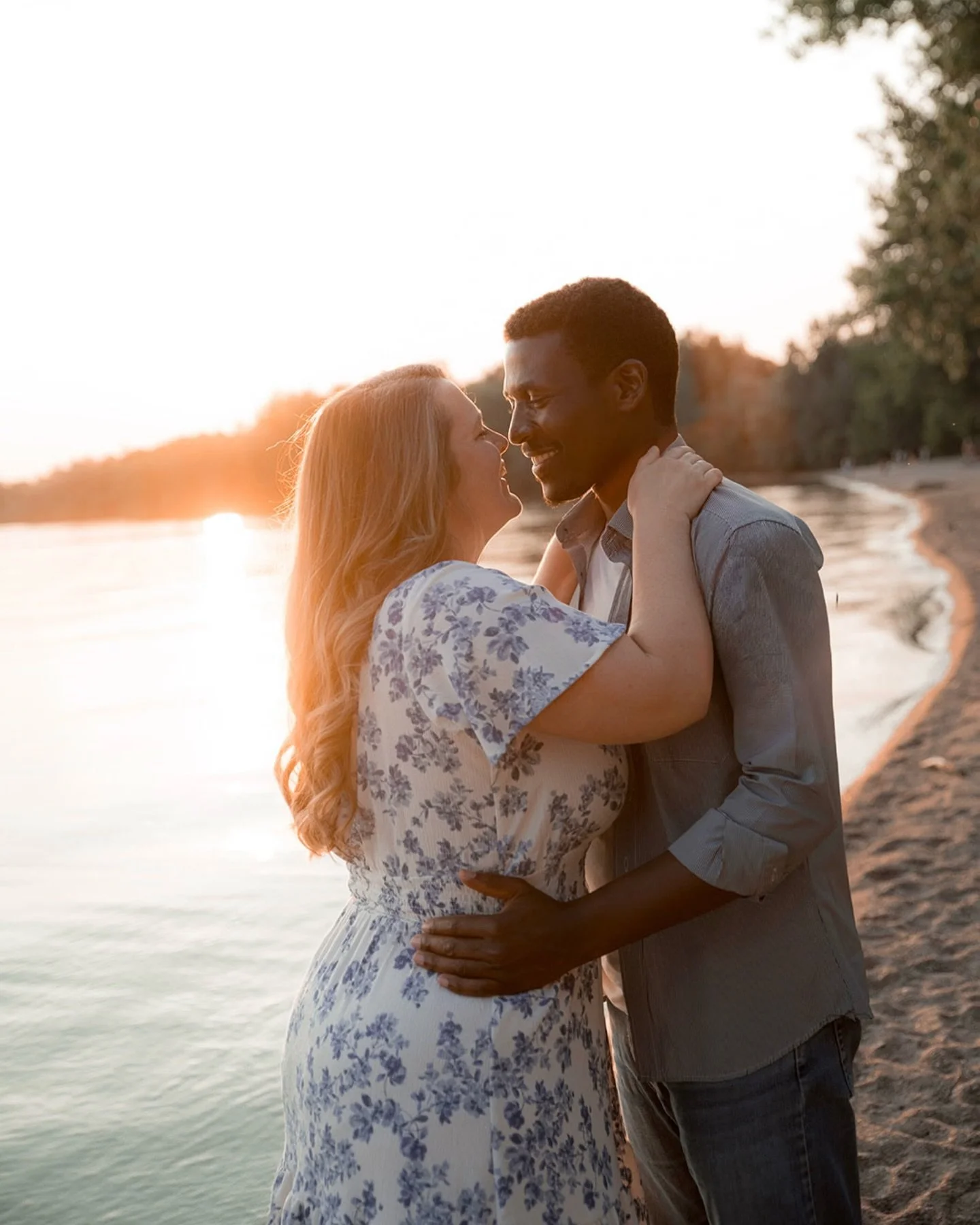 So much love, laughter &amp; prompts that didn&rsquo;t go as planned but the results turned out amazing! 😅 Kate &amp; Ronnie, it was truly a joy to photograph you two. 🫶
