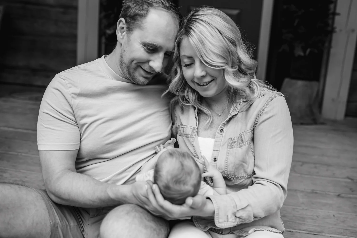 family of 3, home lifestyle shoot, baby girl