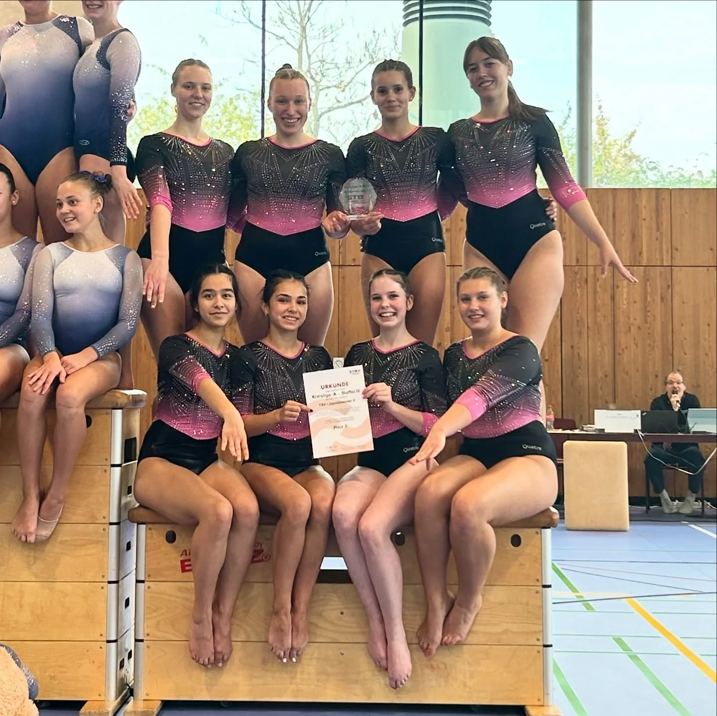 2. Kreisliga A Wettkampf🩷
&mdash;&mdash;&mdash;&mdash;&mdash;&mdash;&mdash;&mdash;&mdash;&mdash;&mdash;&mdash;&mdash;&mdash;&mdash;&mdash;&mdash;&mdash;&mdash;&mdash;&mdash;&mdash;&mdash;&mdash;&mdash;&mdash;&mdash;&mdash;&mdash;

Maren, Franka, Pau