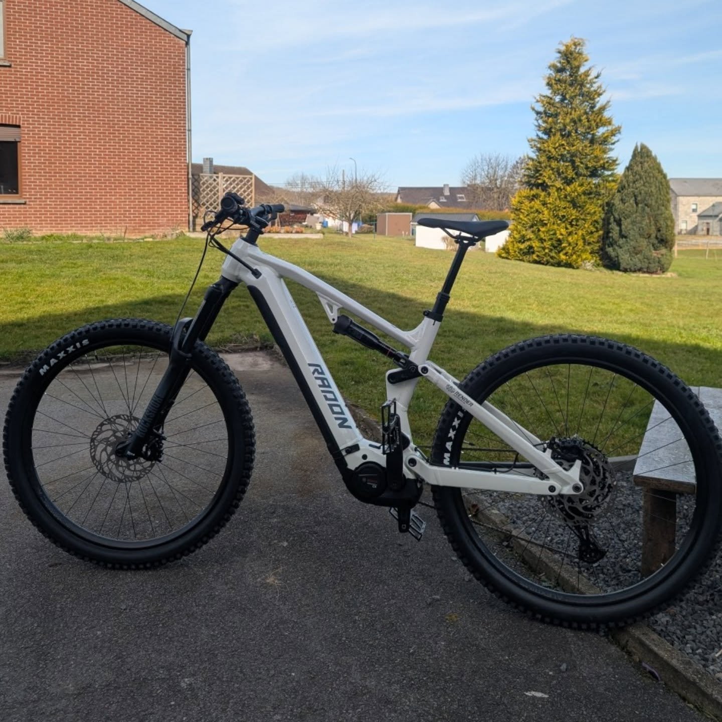 New season New bike 🎉🎉🌳