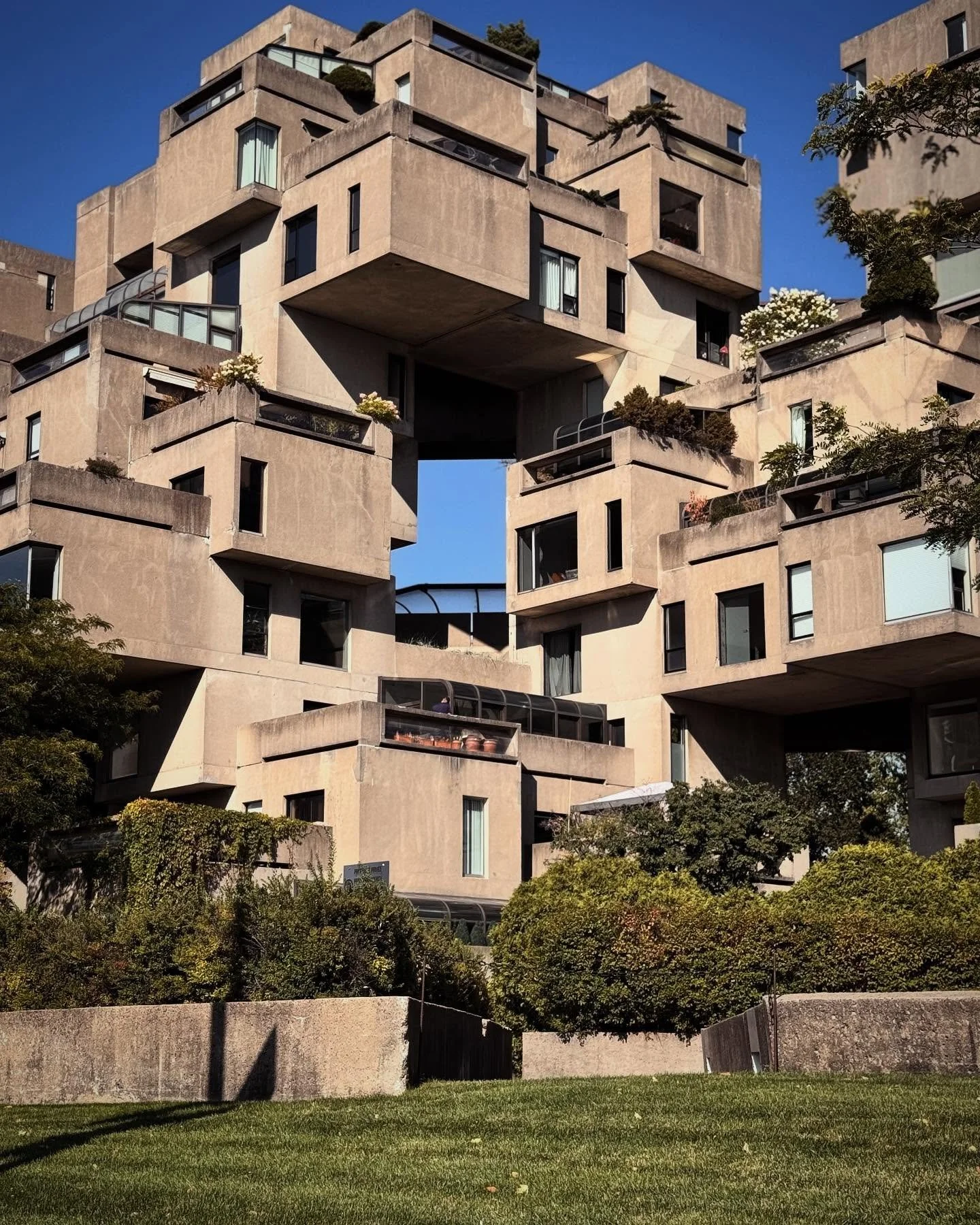 Fabulous Habitat 67 
.
.
.
#habitat67 #moshesafdie #architecture #social #housing #montreal #canad&aacute;