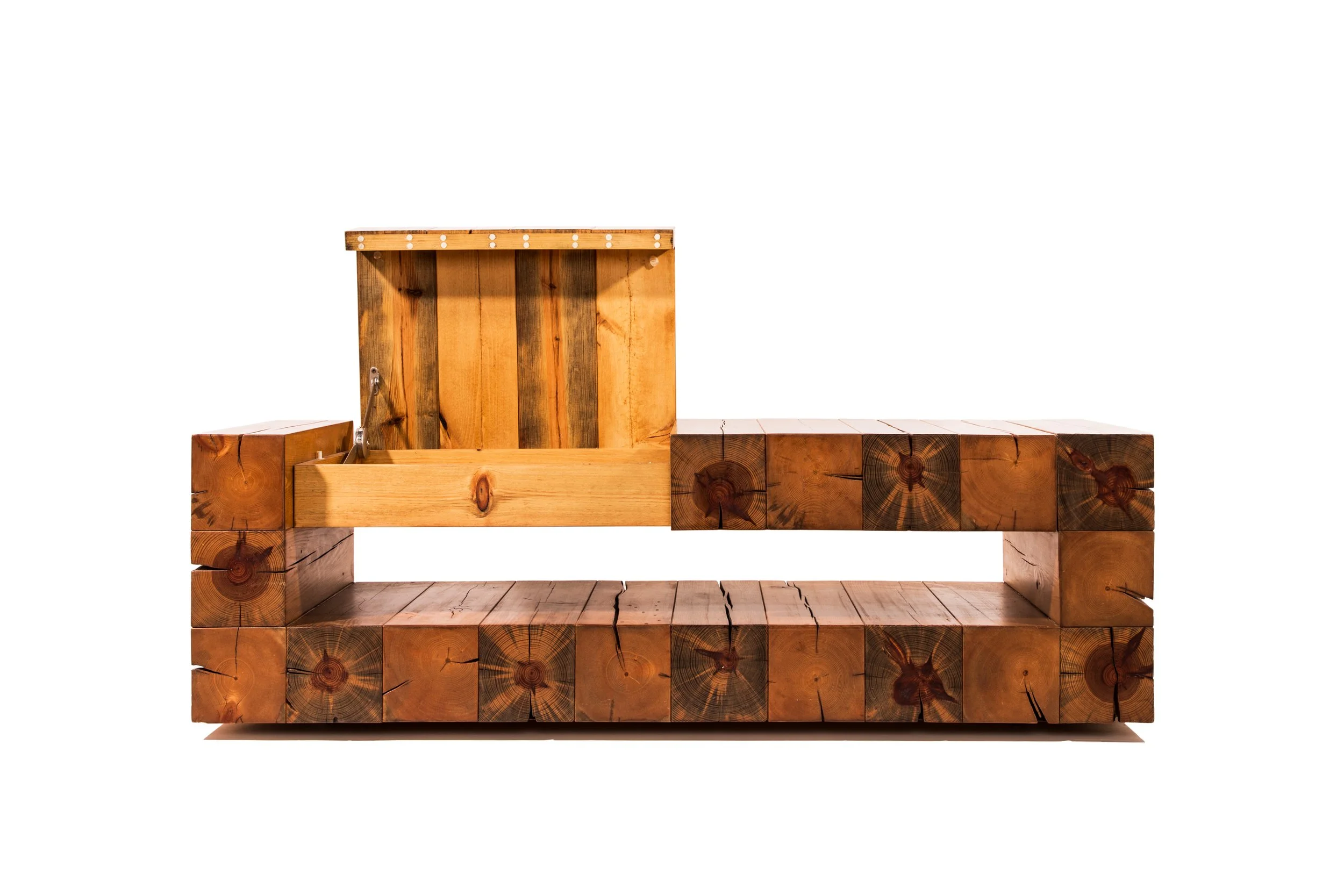 Wells Coffee Table 02.jpg