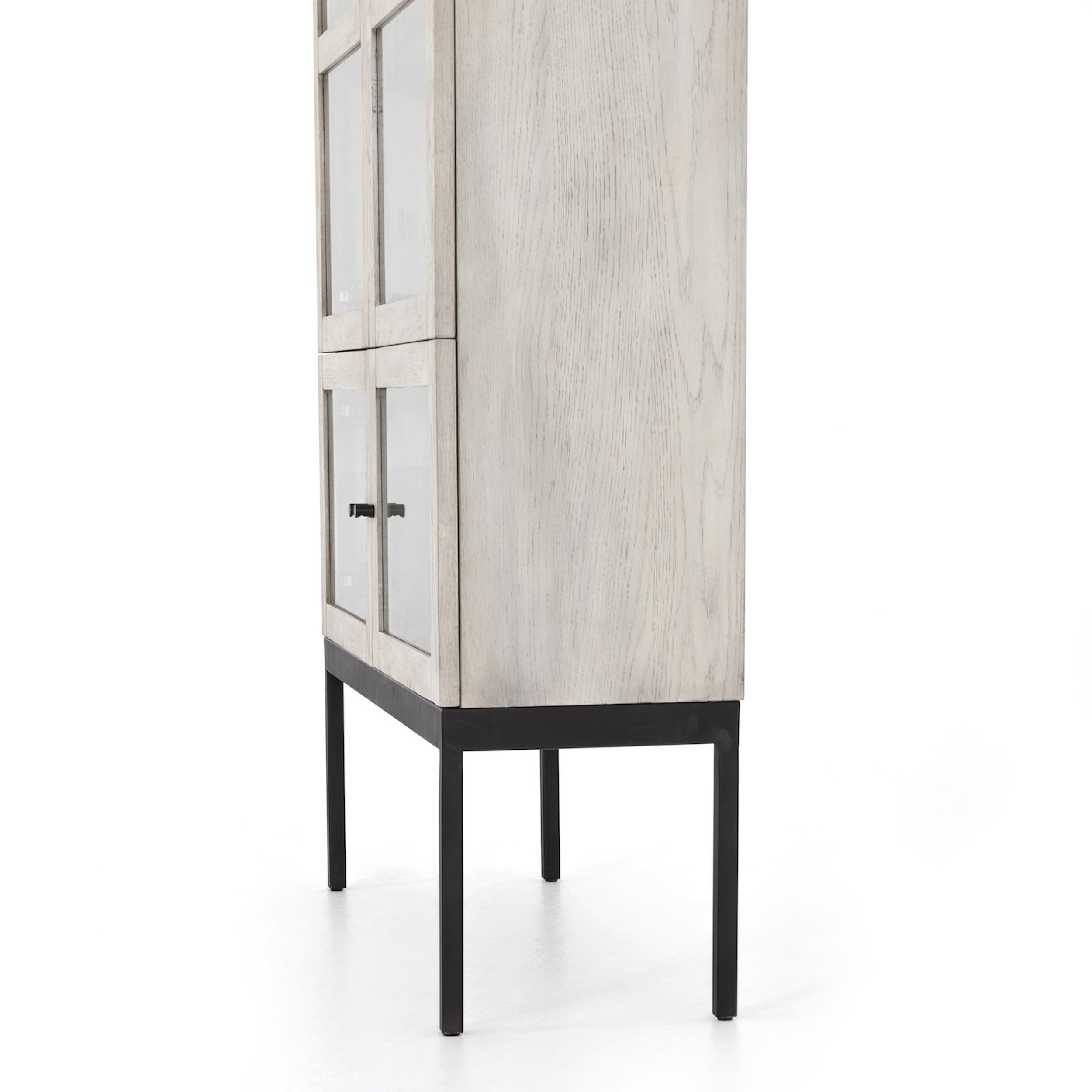 Mundi Cabinet - Vintage White Oak 02.jpeg