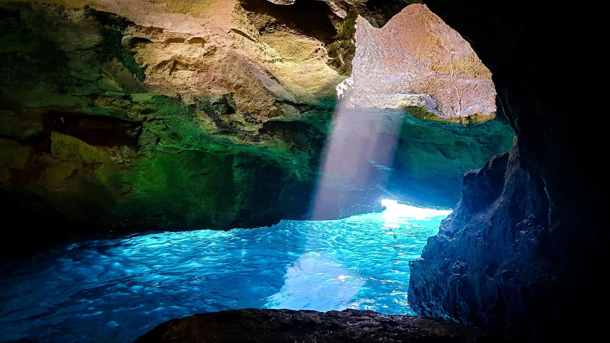 Grotta Spinchialuru, un trésor caché de Marina Serra dans le sud des Pouilles.
