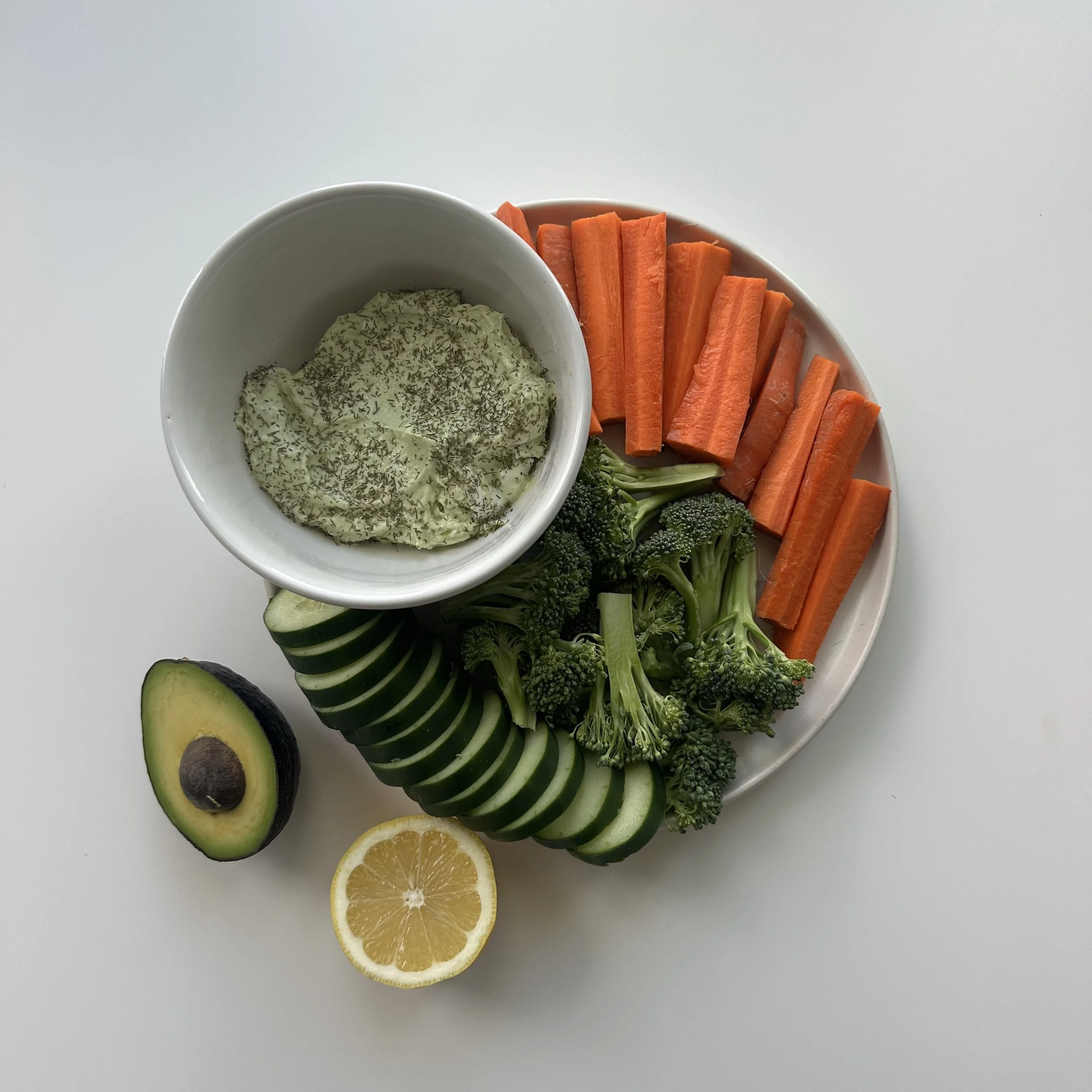 Lemon Dill Avocado Veggie Dip
