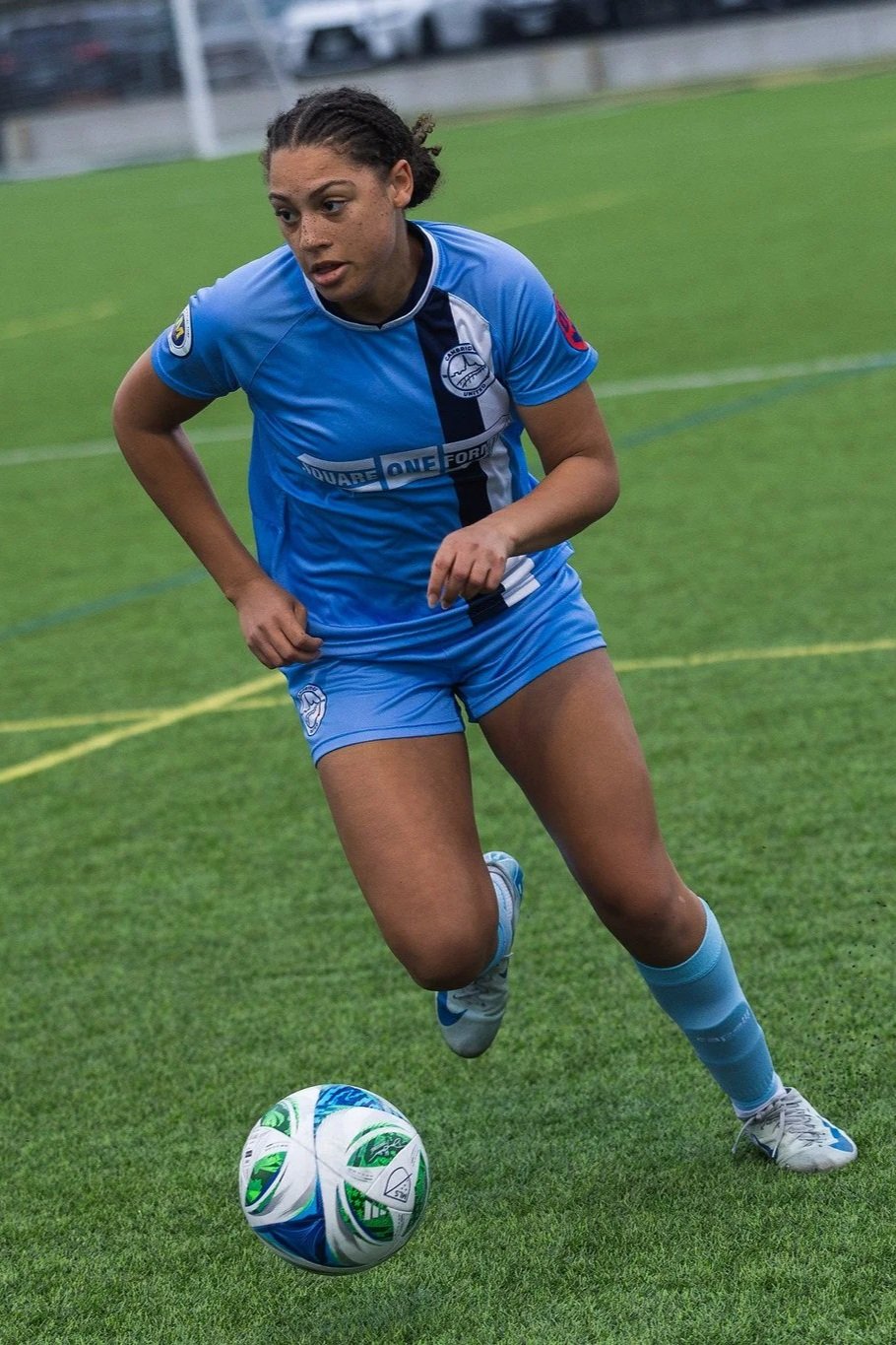 3-goal night for Lariviere vaults United Women into second place