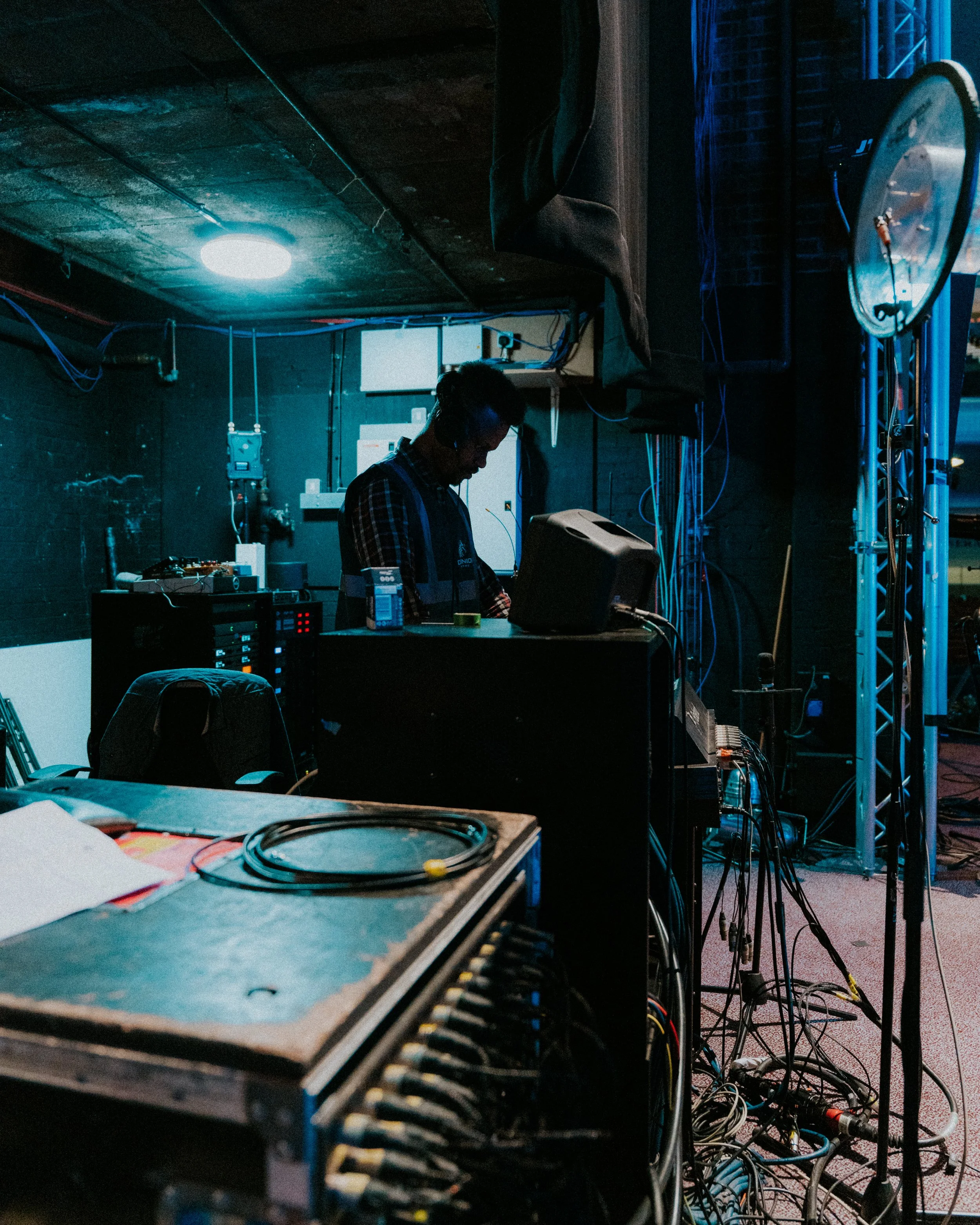 LIVE IN LONDON VOL. III - DAY OF -19.jpg