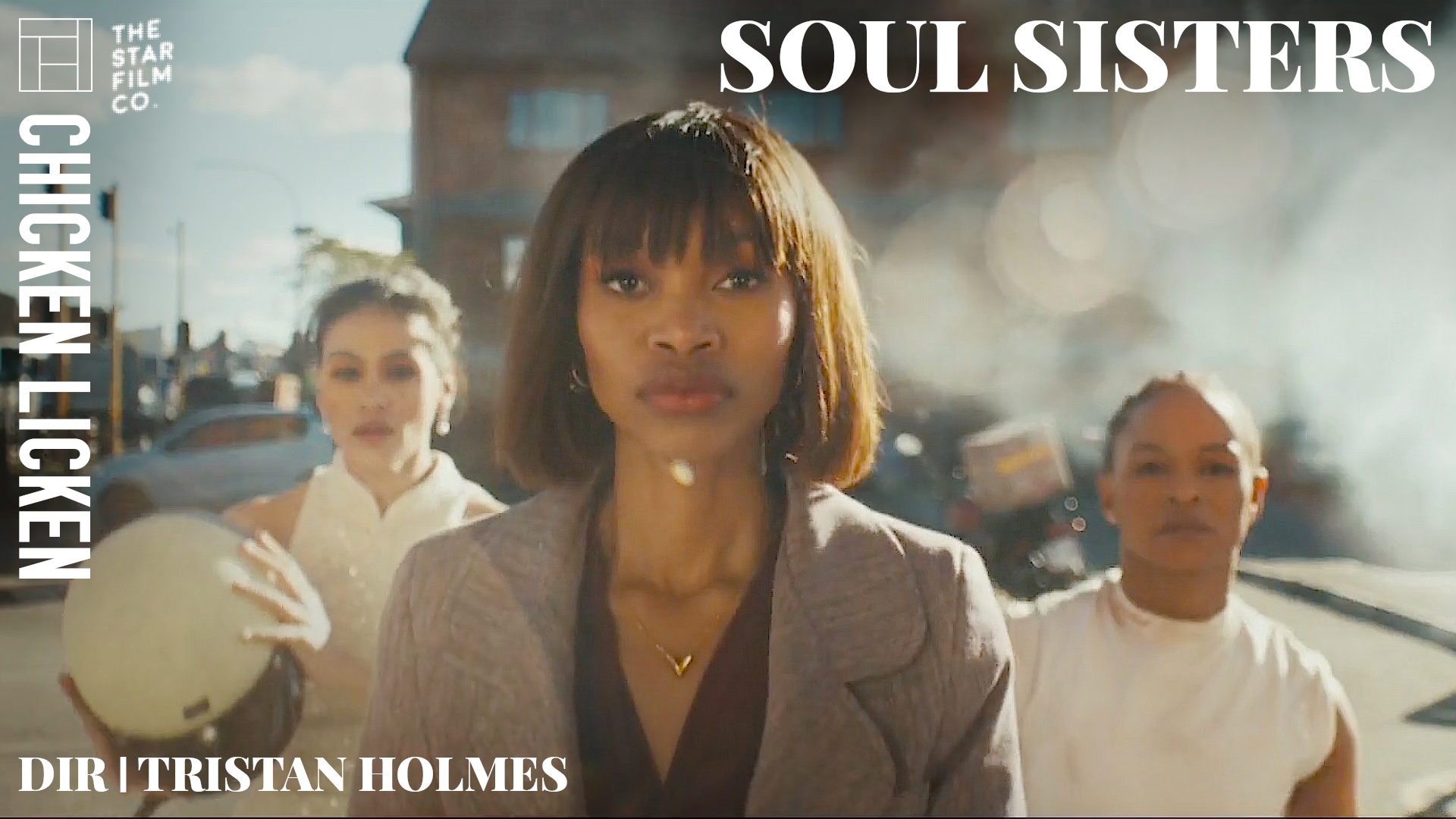 CHICKEN LICKEN I SOUL SISTERS