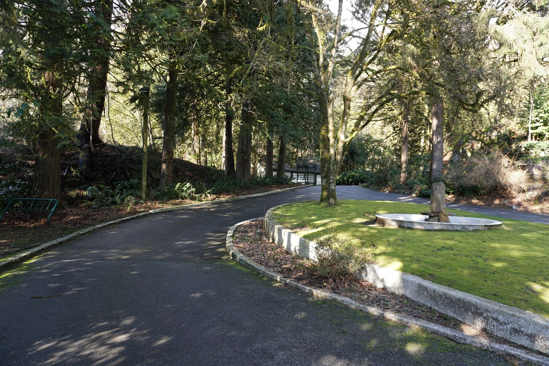 Coquitlam - Minnekhada Lodge -  4455 Oliver Road4.jpg