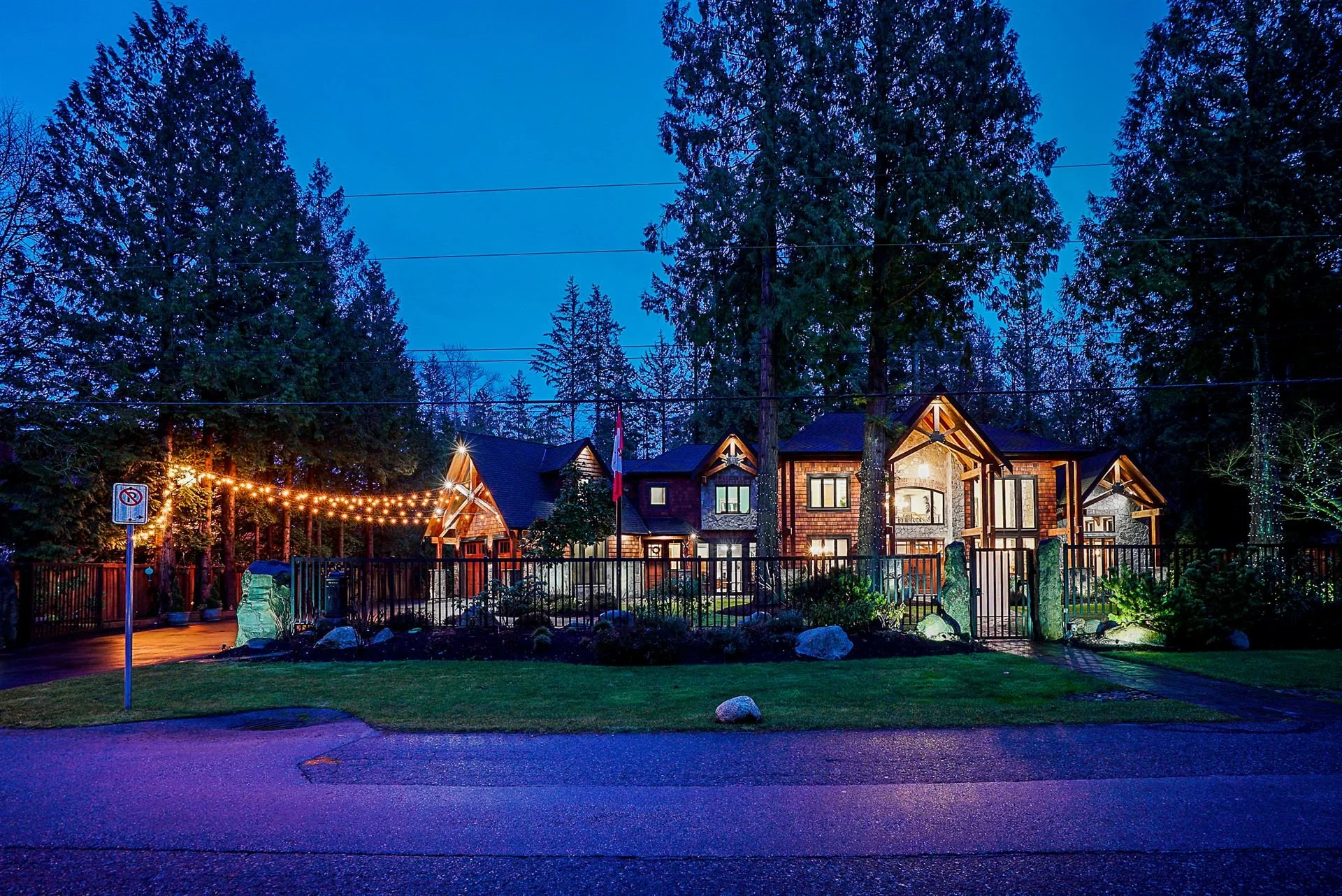Surrey - Virk Residence - 3550 142A Street25.jpg