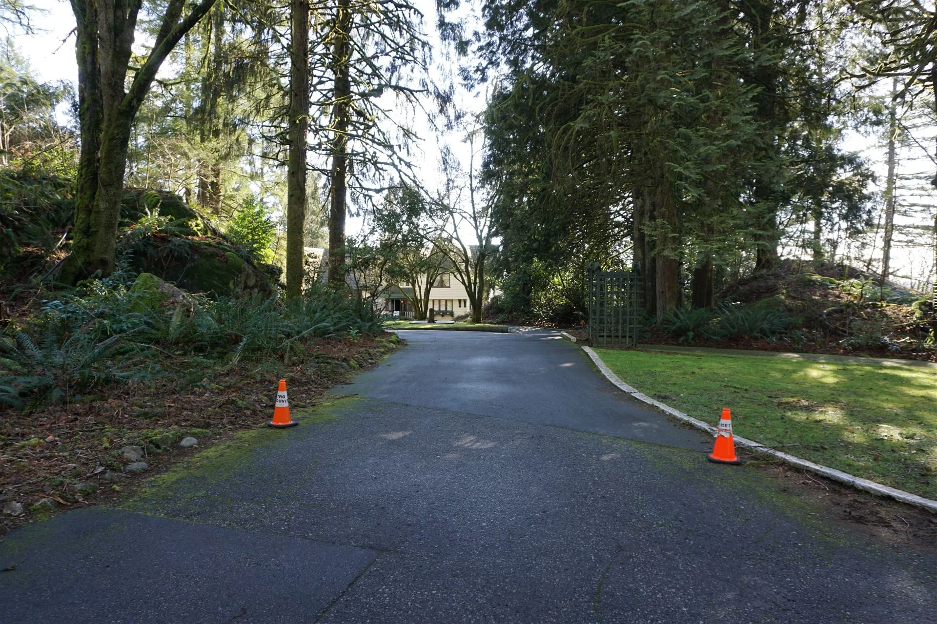 Coquitlam - Minnekhada Lodge -  4455 Oliver Road21.jpg