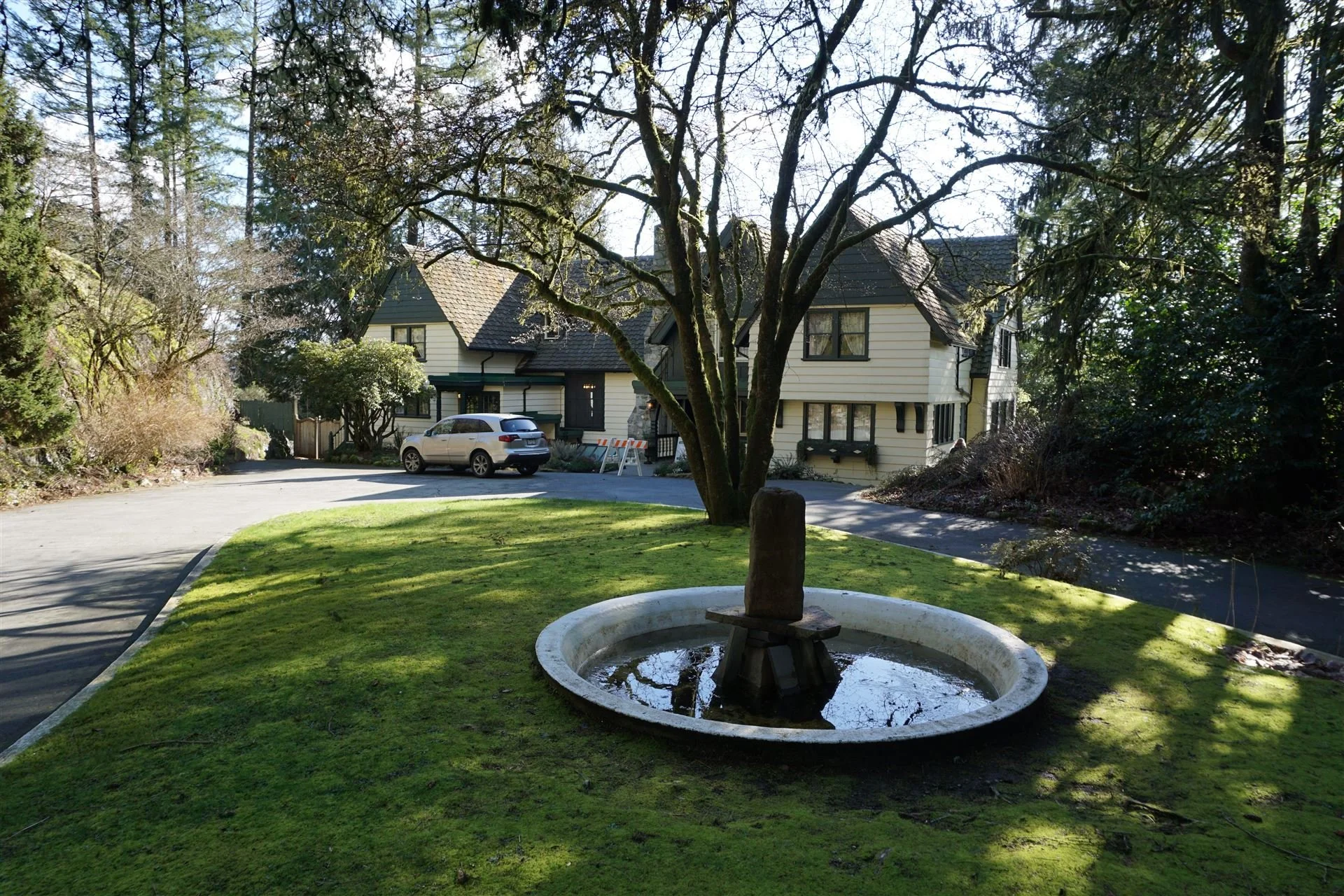 Coquitlam - Minnekhada Lodge -  4455 Oliver Road6.jpg