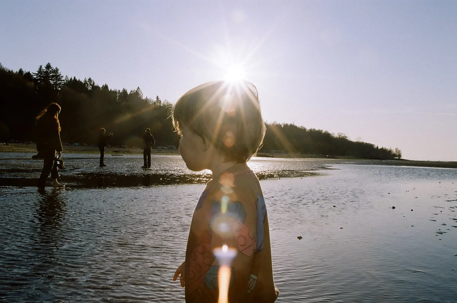 Family Photography in Vancouver, photographing on film. Port Alberni and Tofino Family Film Photographer.Family Photography in Vancouver, photographing on film. Port Alberni and Tofino Family Film Photographer.