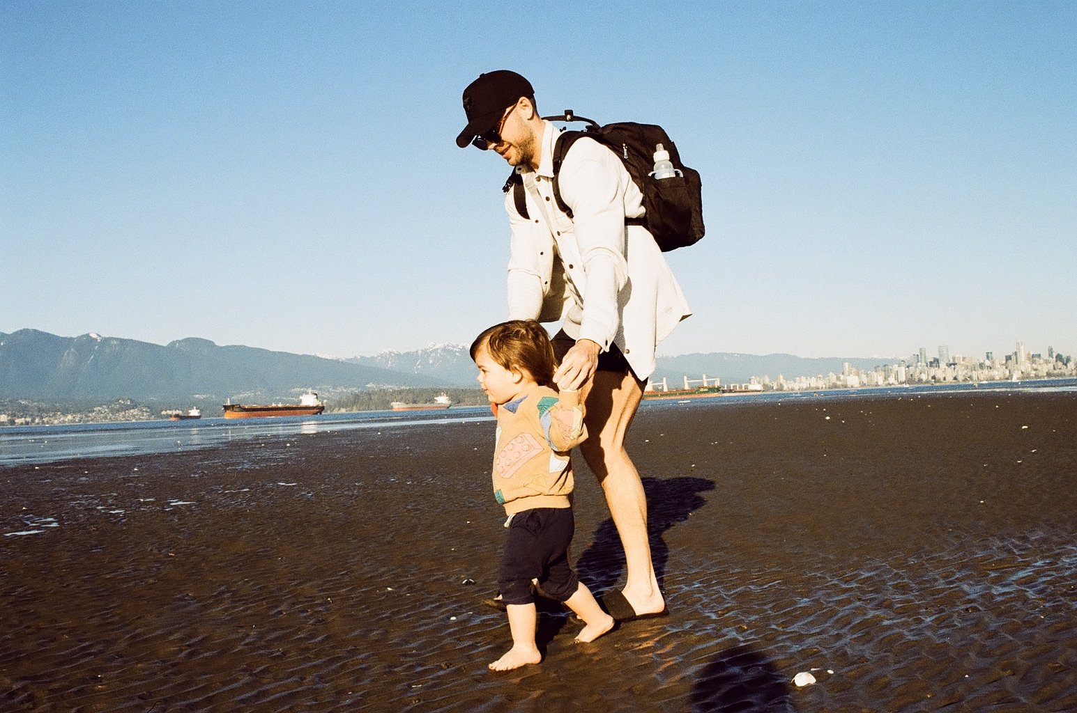 Family Photography in Vancouver, photographing on film. Port Alberni and Tofino Family Film Photographer.