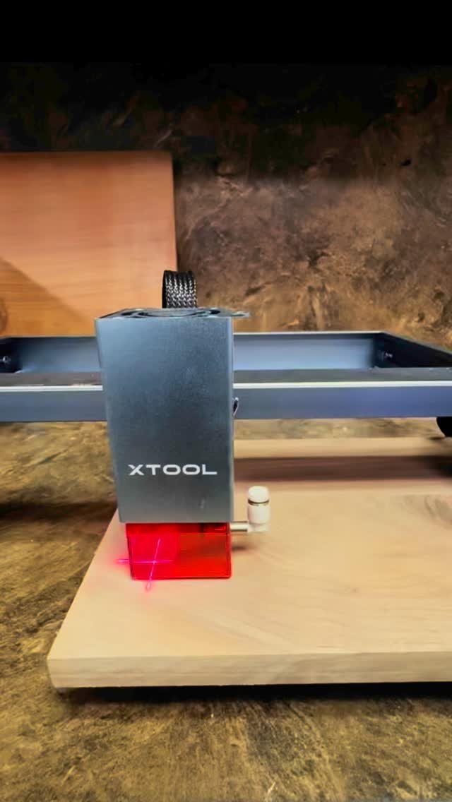 Check out our laser machine in action, creating a custom engraving. We are proud to be one of the few with this technology in Metro Detroit!
#LaserEngraving #CustomCrafts #DetroitWoodworking #lasercutting #woodworking #detroitmade #customengraving