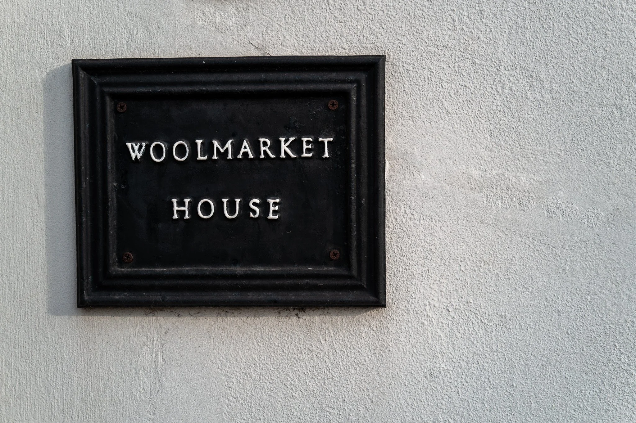 richard-lewisohn-woolmarket-house-exterior-2.jpg