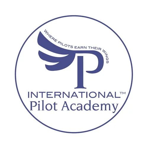 Logo de l'International Pilot Academy avec un symbole d'ailes stylisées et le slogan "Where Pilots Earn Their Wings".
