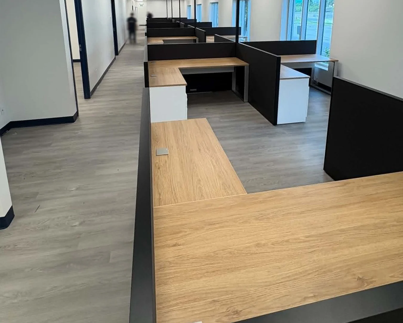 Installation-Mobilier-Montreal.jpg