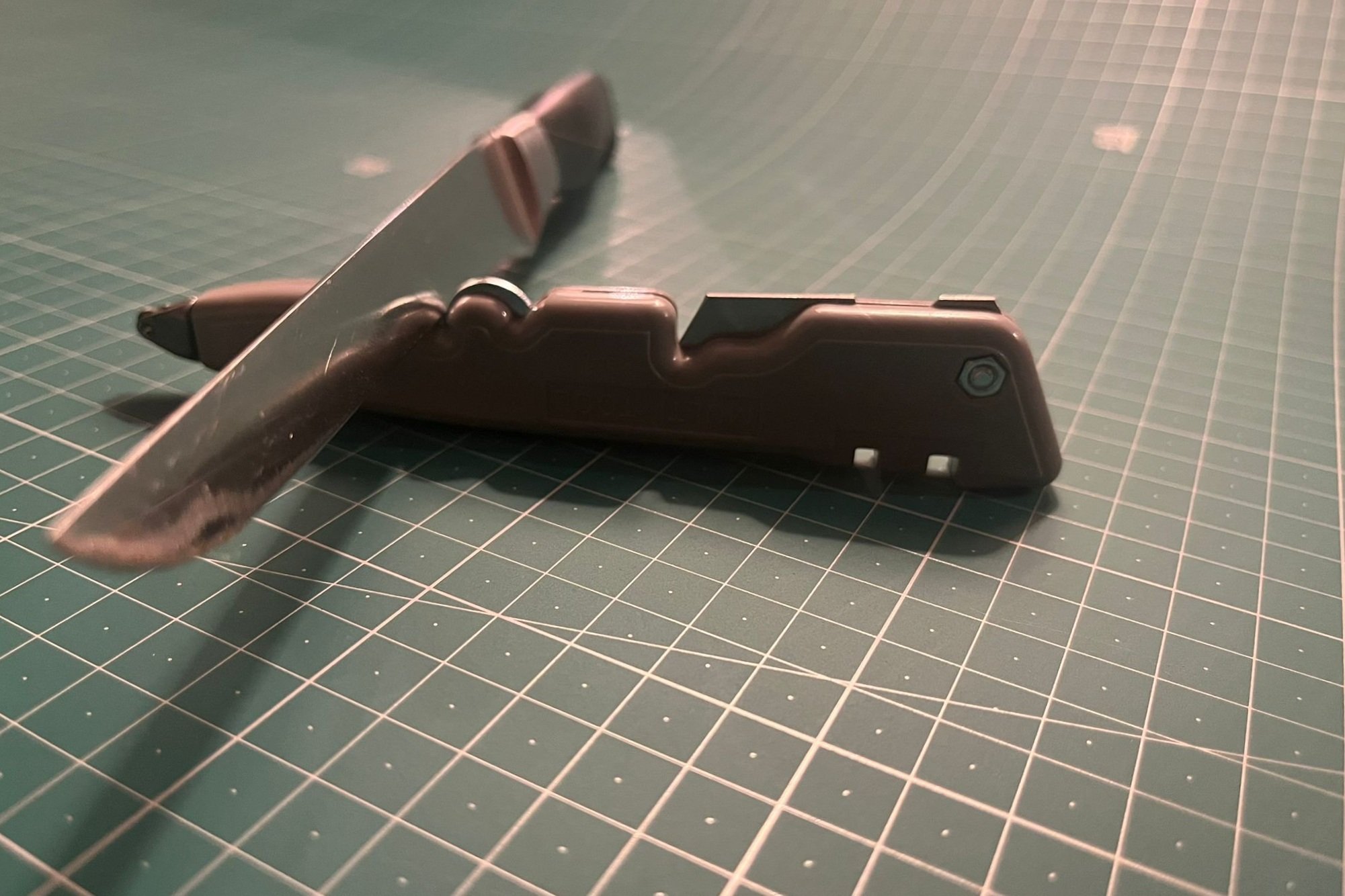 CUTTERKNIFE.jpg