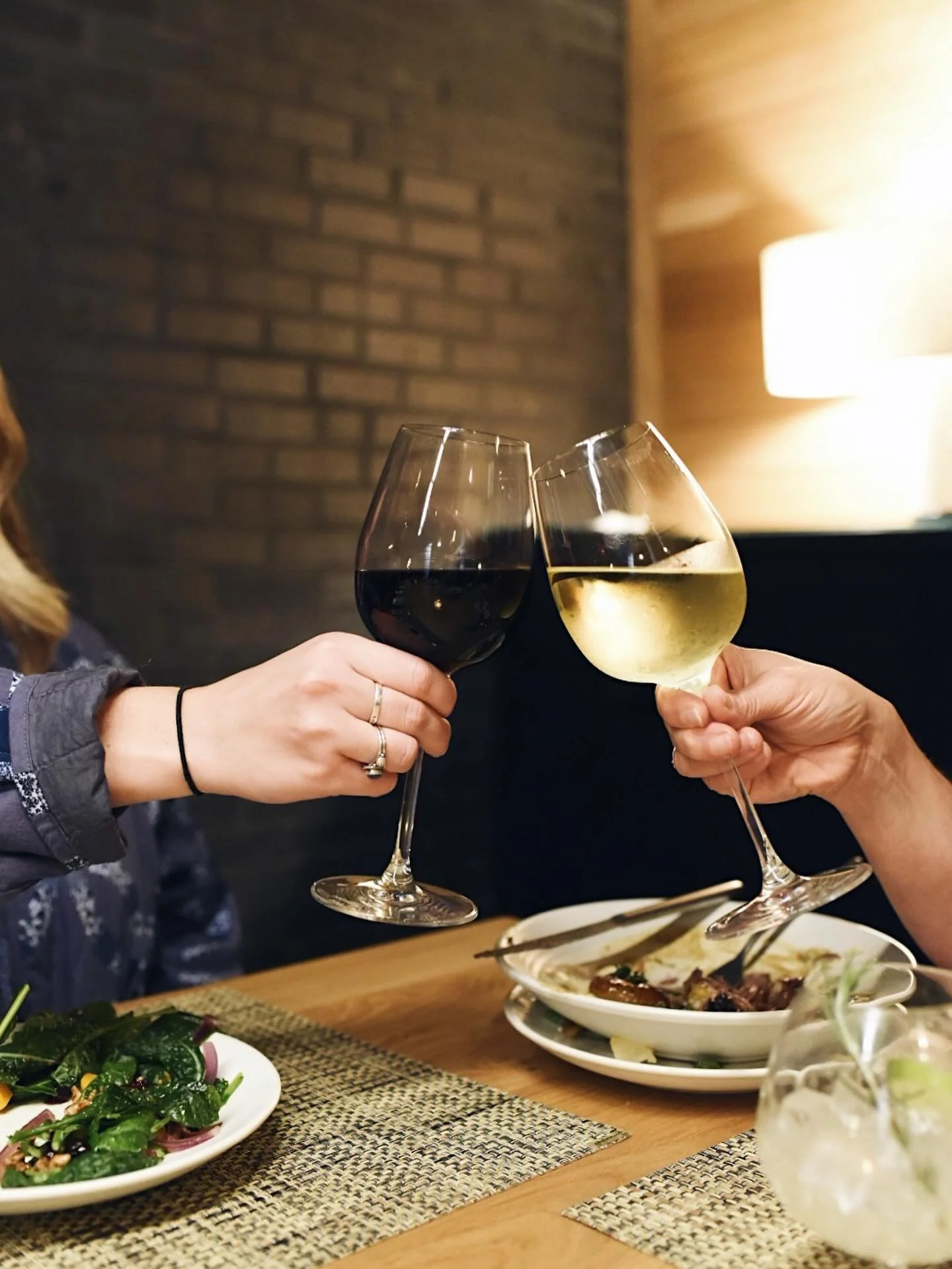 Cheers to the weekend! What better way to spend your Saturday than enjoying some fall dishes with friends! Lunch, dinner or just drinks - we are here til 10!

#trussrestaurantandbar #lynchburg #va #virginiafoodie #crafted #food #drinks #supportlocal 