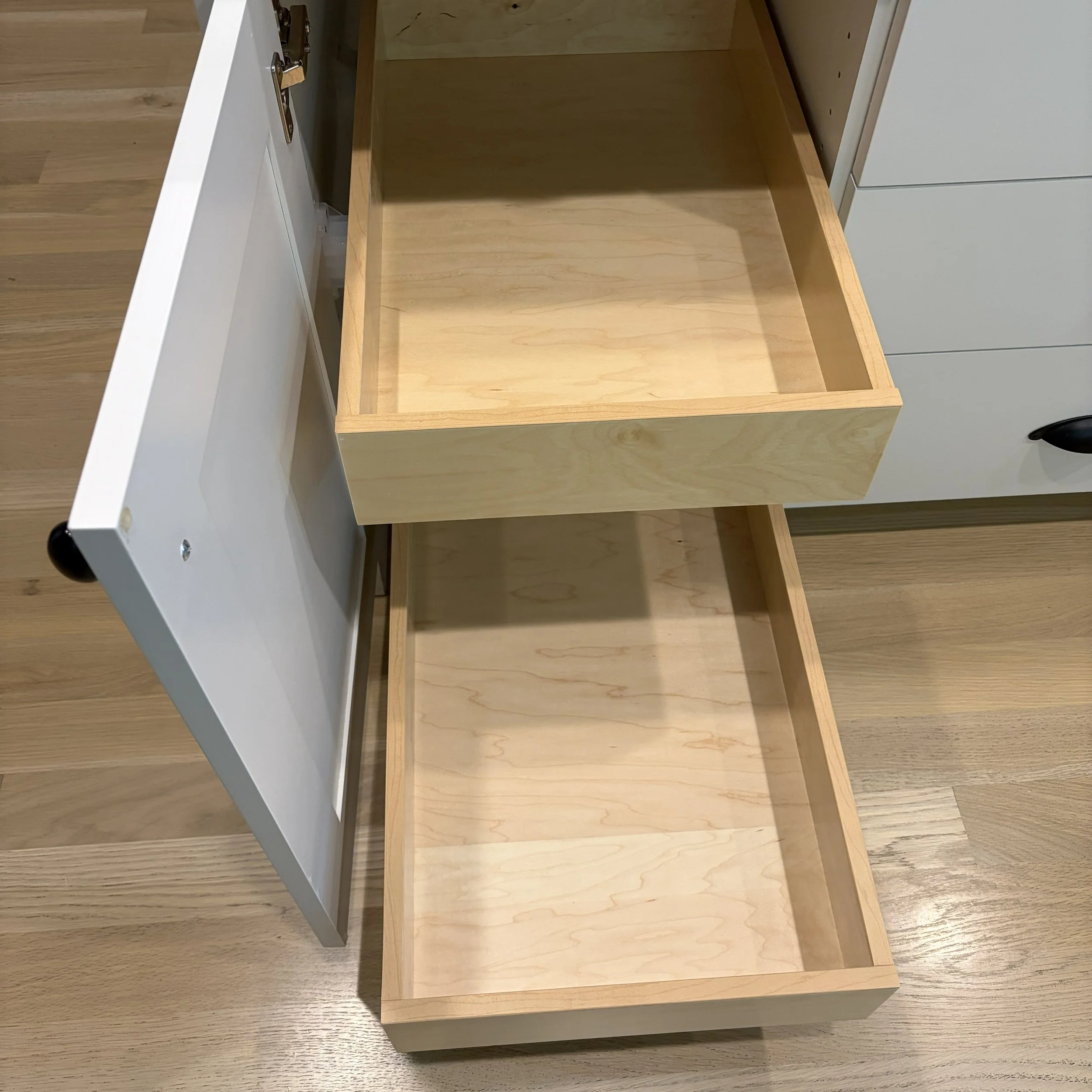 dovetail pullout shelves kitchen base cabinet blum tandem drawer slides