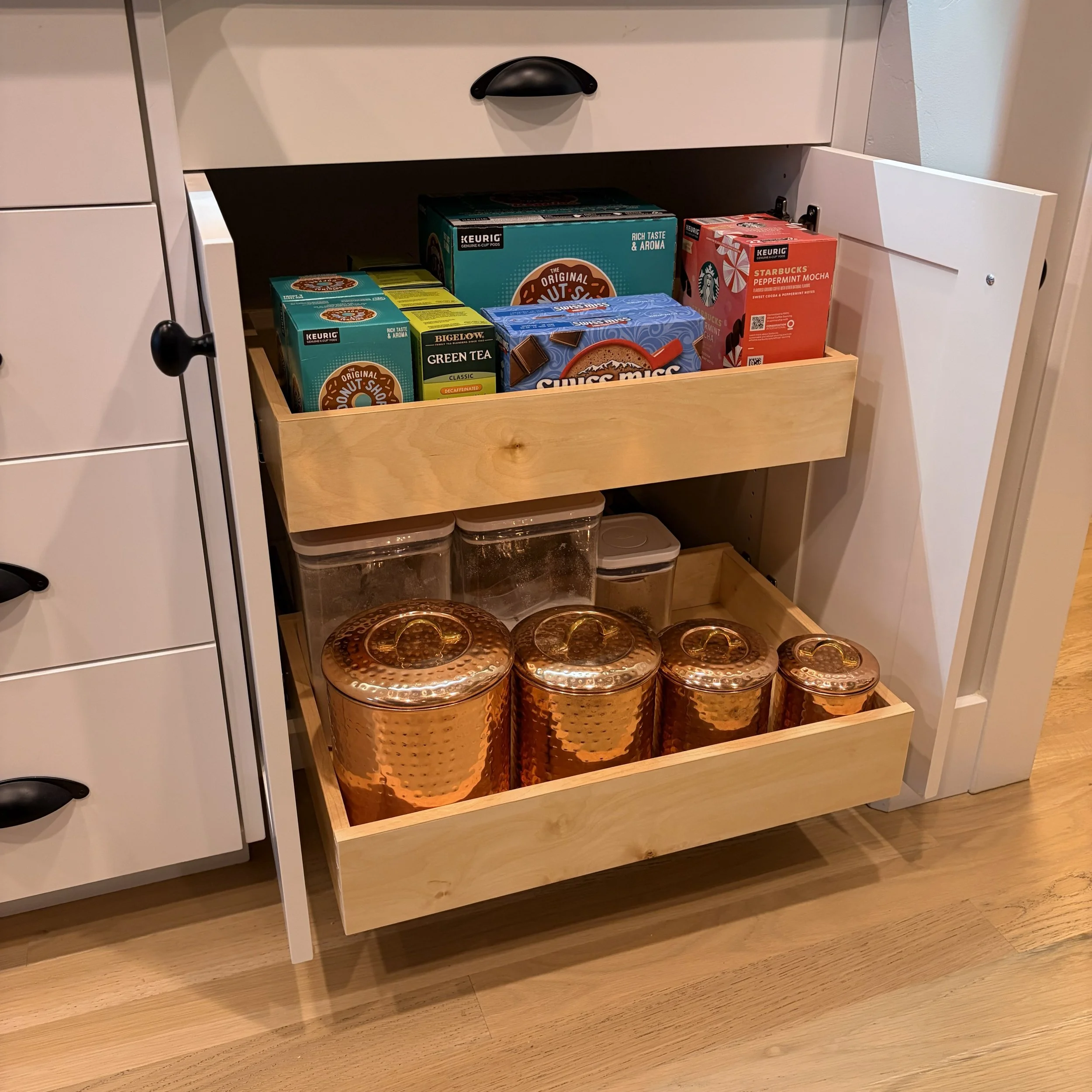 dovetail pullout shelves kitchen base cabinet blum tandem drawer slides