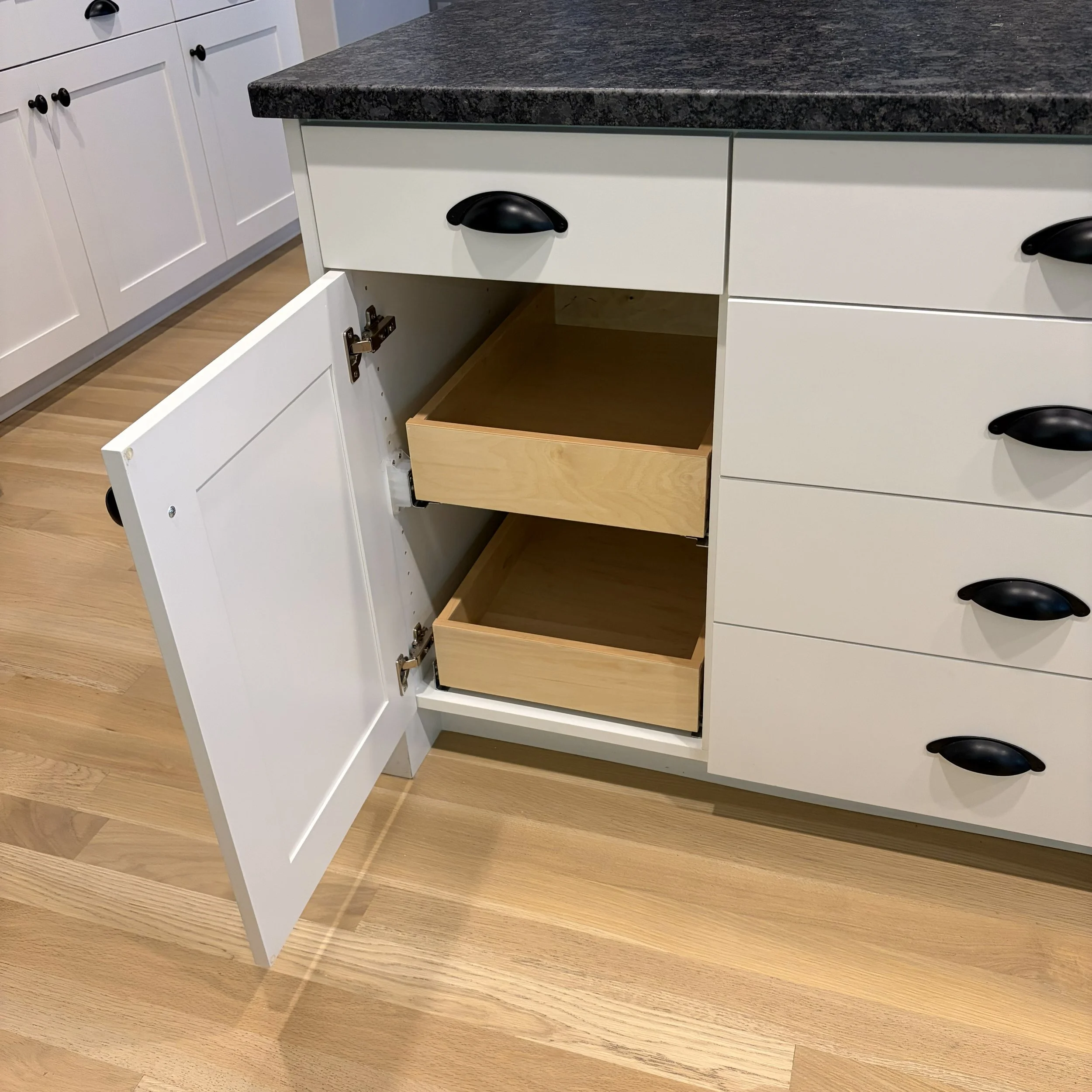 dovetail pullout shelves kitchen base cabinet blum tandem drawer slides