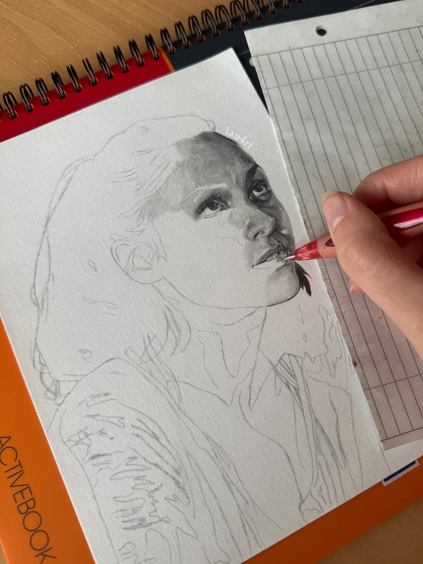 this drawing is already done by now but I am a little bit behind with posting on here 😅

see you soon at @reunited__events #GIP2 @linzzmorgan!
-
#drawing #traditionaldrawing #ravenreyes #lindseymorgan #the100 #realisticdrawing #portraitdrawing #penc