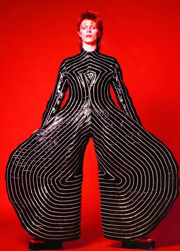 Moonage Daydream: il lato segreto di David Bowie tra arte, musica e metamorfosi
