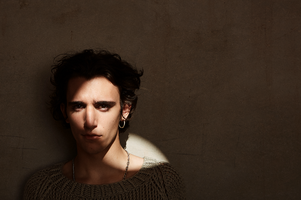 tamino-amir-2250a.png