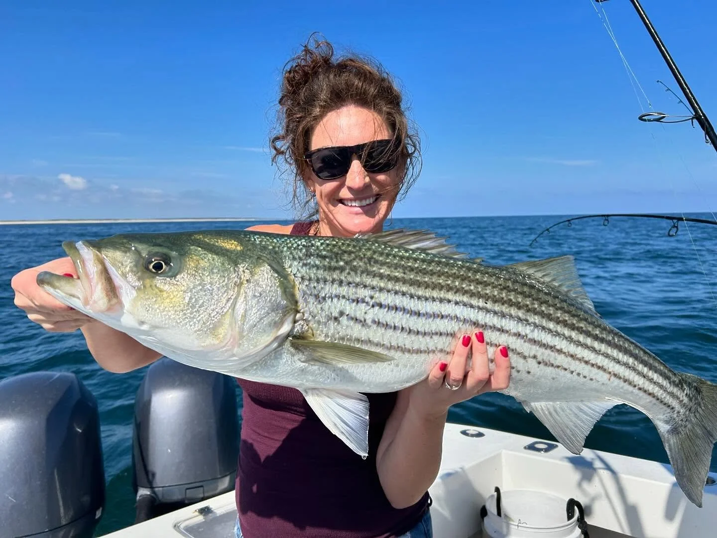 Meghan with a 37&rdquo; striper landed on the ultra light albie setup! Not an easy fight to say the least! Thanks Marc and Meghan for a great morning! Call this guy to get you lined up! 💇🏻&zwj;♂️ @m.a.r.c_t @takakjians__touch 

#offshoretourscapeco
