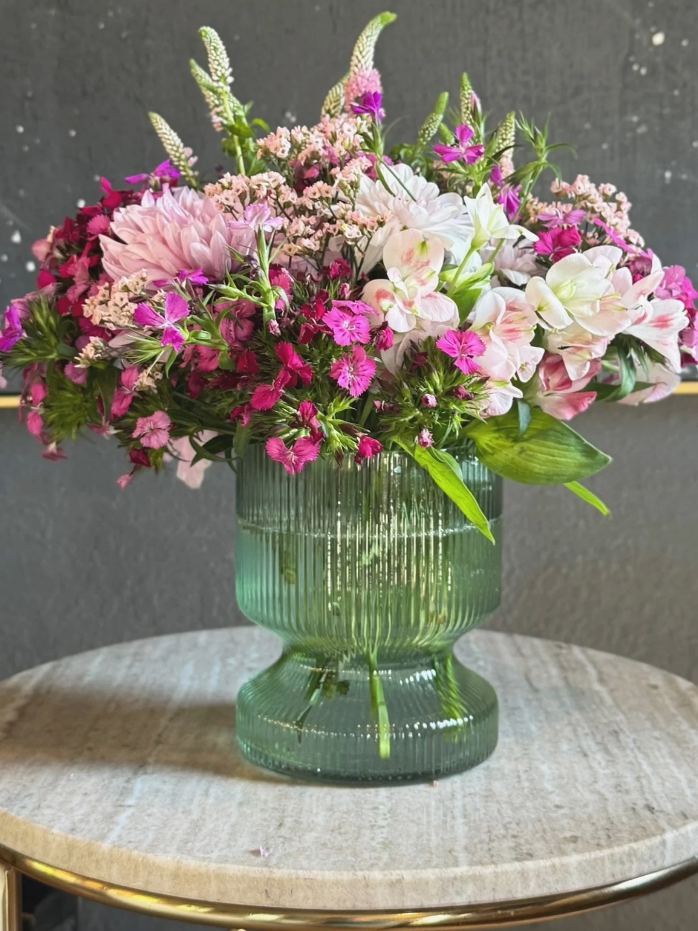 Monday blues? Not with fresh flowers around. 💐✨

There&rsquo;s just something about starting the week with a burst of color and a reminder that beauty can bloom even on the busiest days.

Treat yourself to a little joy&mdash;your desk, your kitchen 