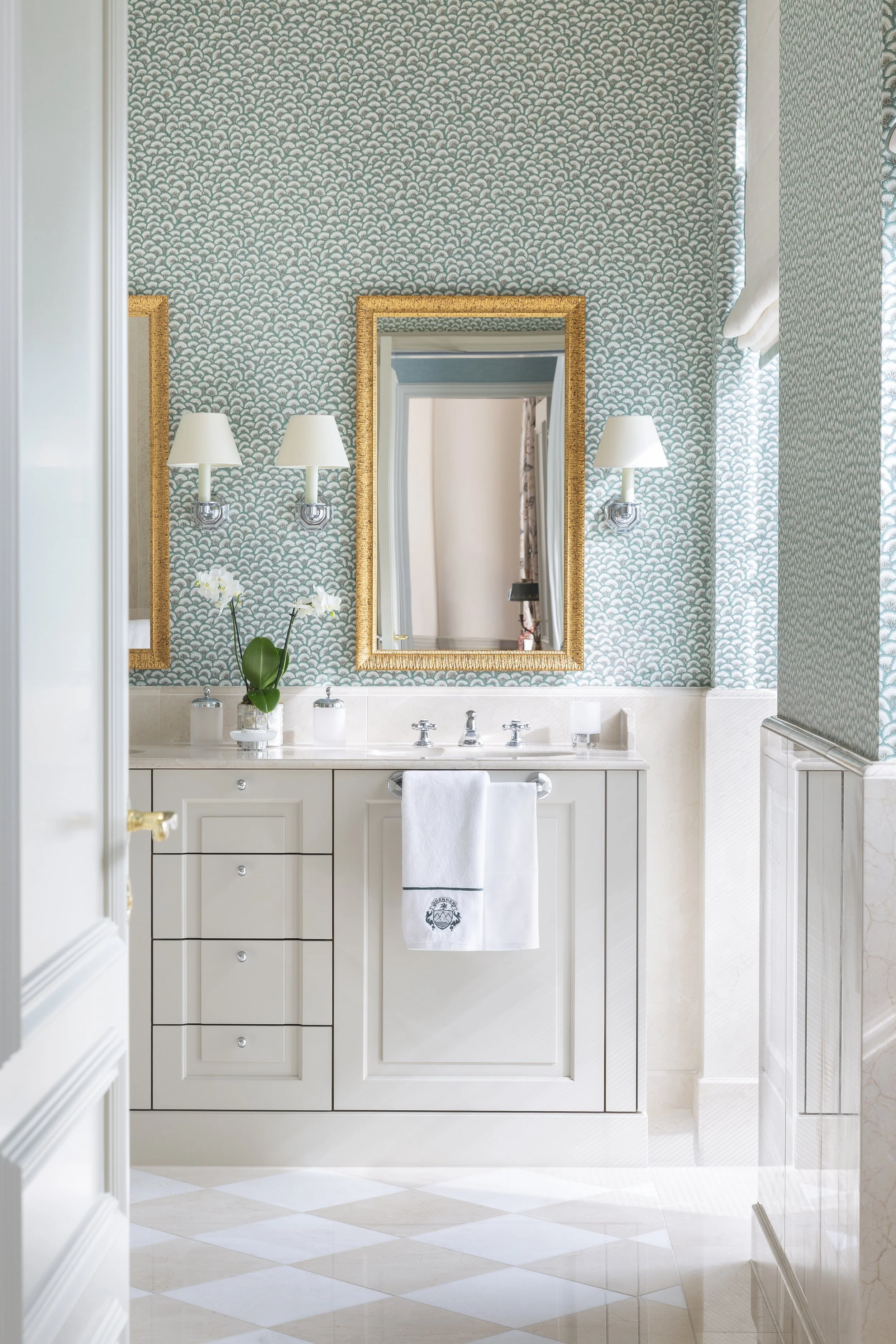 Brenners-Park-Hotel-Spa-Bathroom-115-by-Claire-Cocano-high-res.jpg