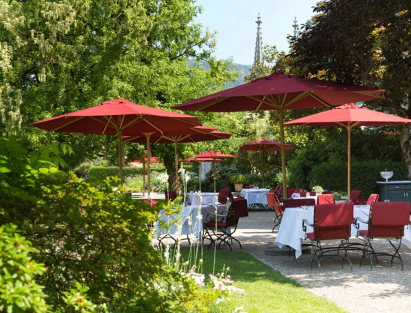 brenners-park-hotel-spa-restaurant-wintergarten-terrace.jpg