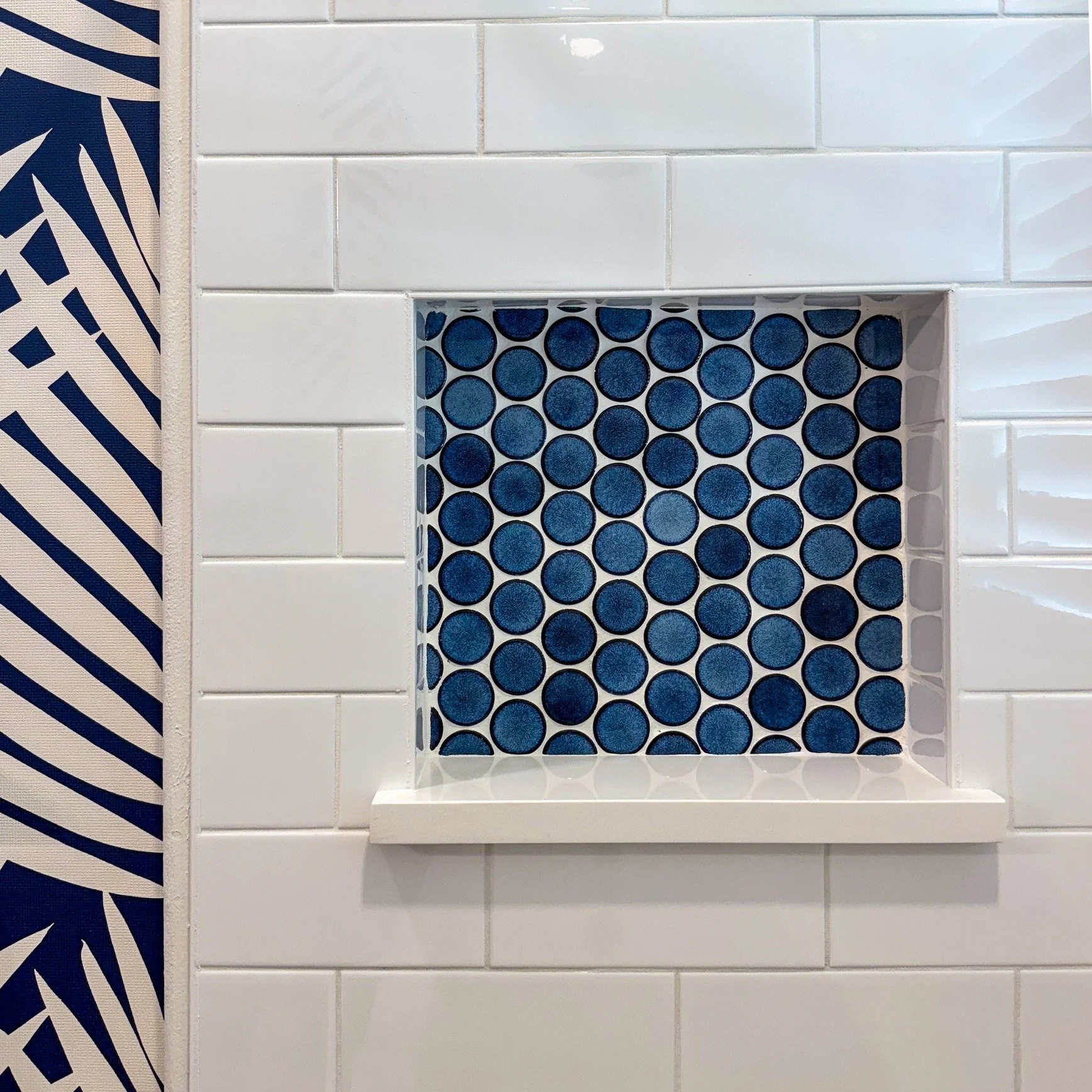 Not every bathroom needs to play it safe.

Color can turn a functional space into one that feels considered&mdash;whether that&rsquo;s a bold tile, a moody wall, or just the right shade of something unexpected.

#austinarchitect #austinarchitecture #