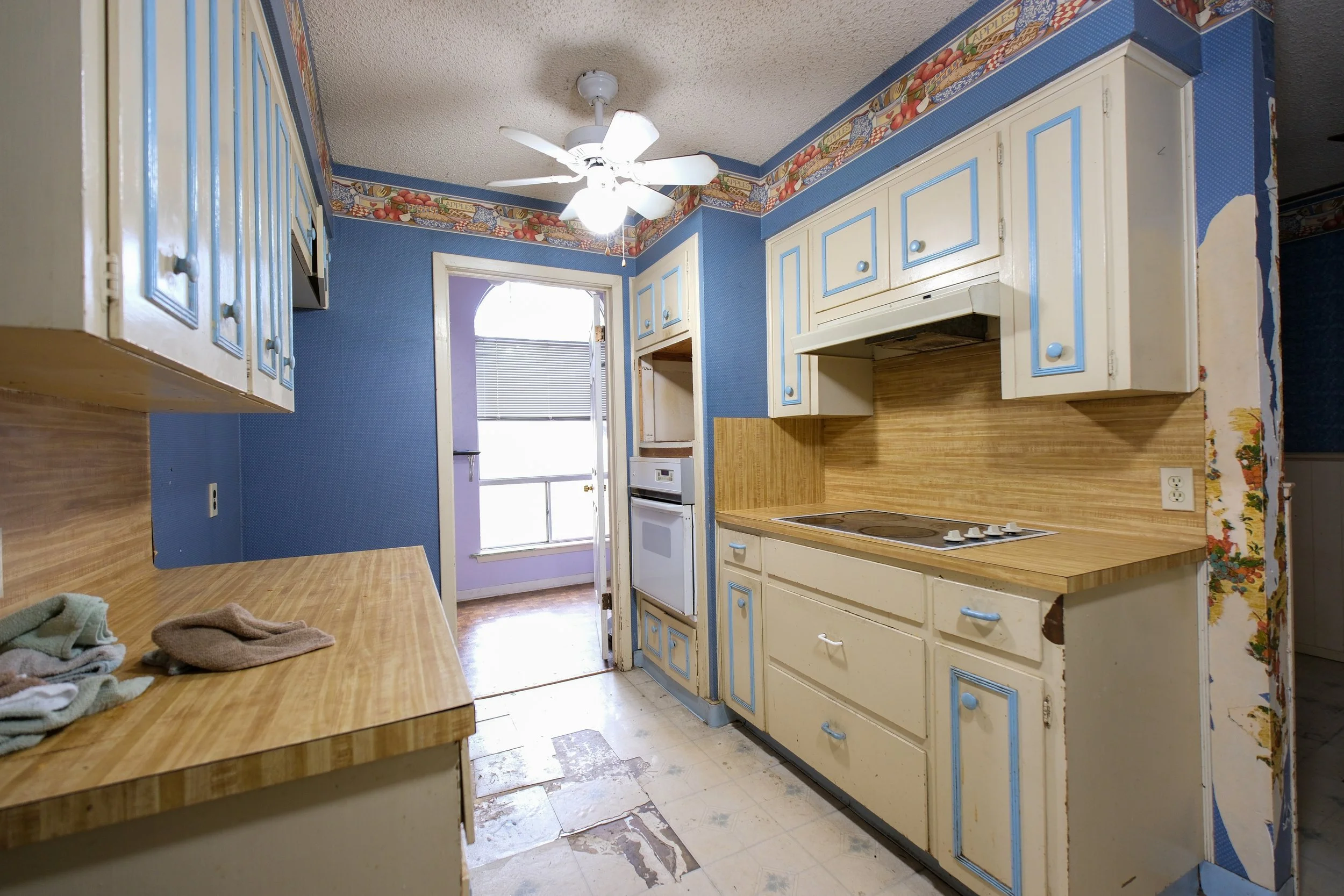 Kitchen Before