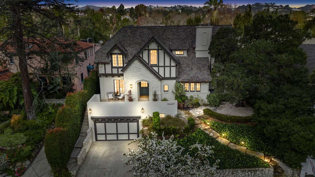 Virtual Twilight 10457 Lindbrook Dr. .jpg