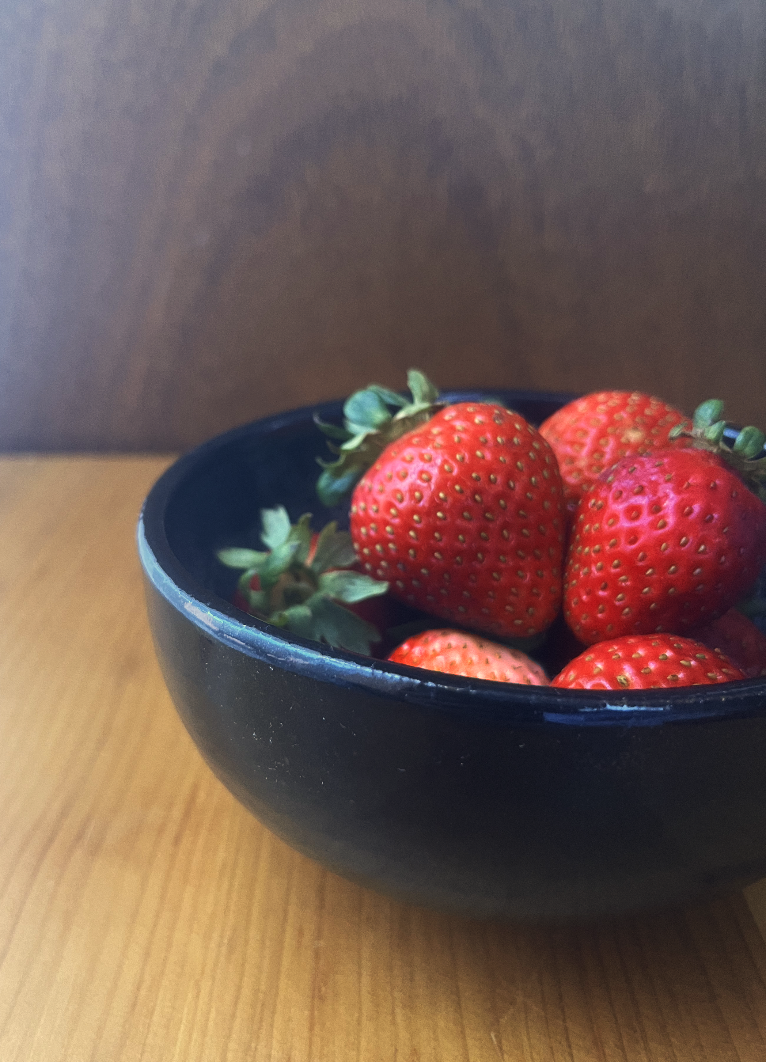 smbowlstrawberries3.png